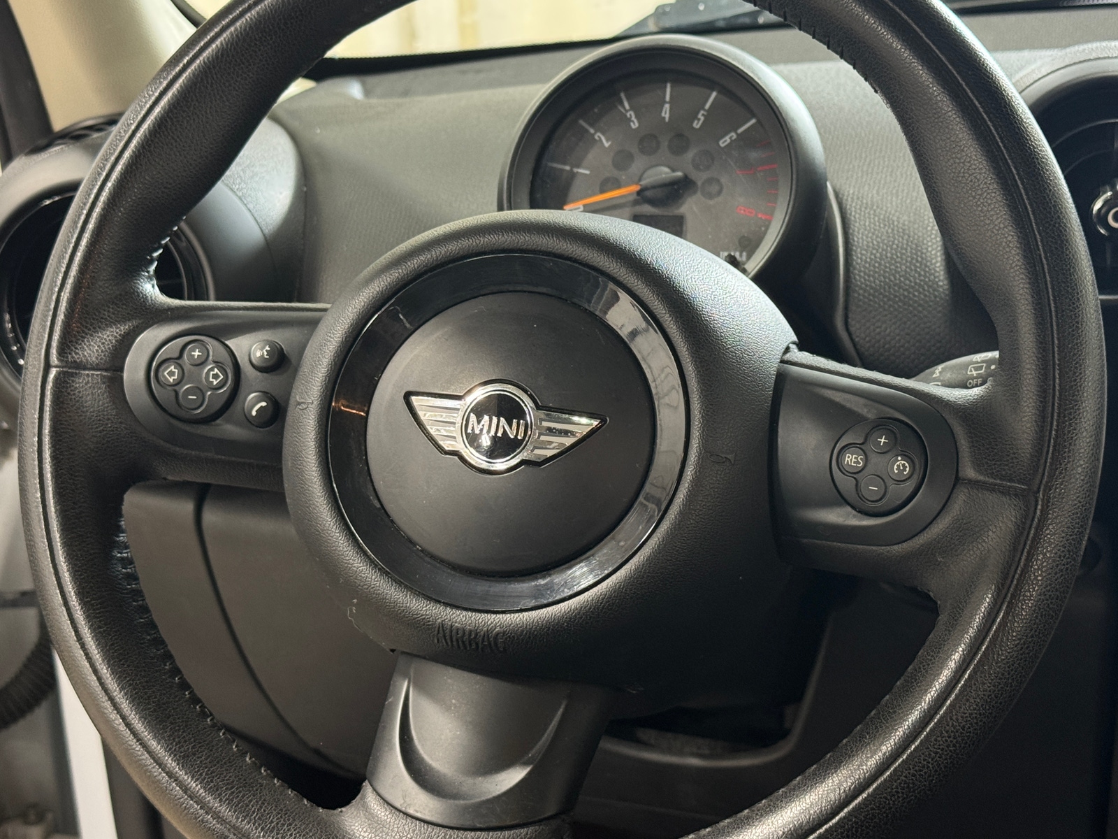 Thumbnail: 2016 MINI Cooper Countryman - 5