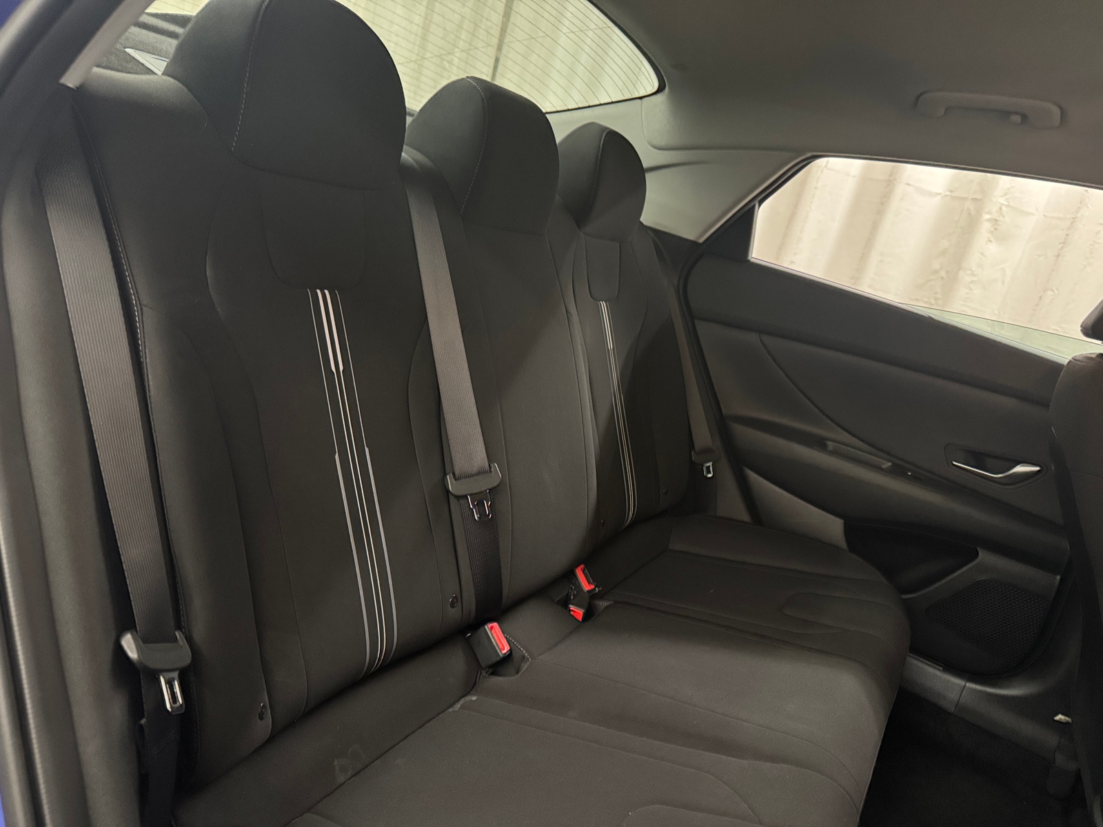 Thumbnail: 2022 Hyundai Elantra - 6