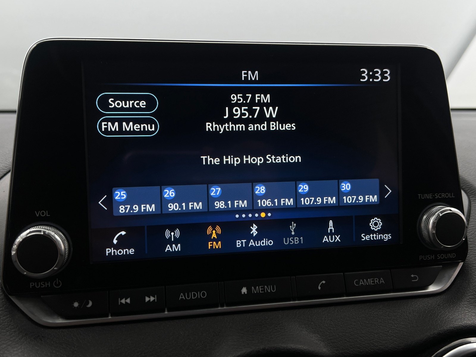 Thumbnail: 2022 Nissan Sentra - 4