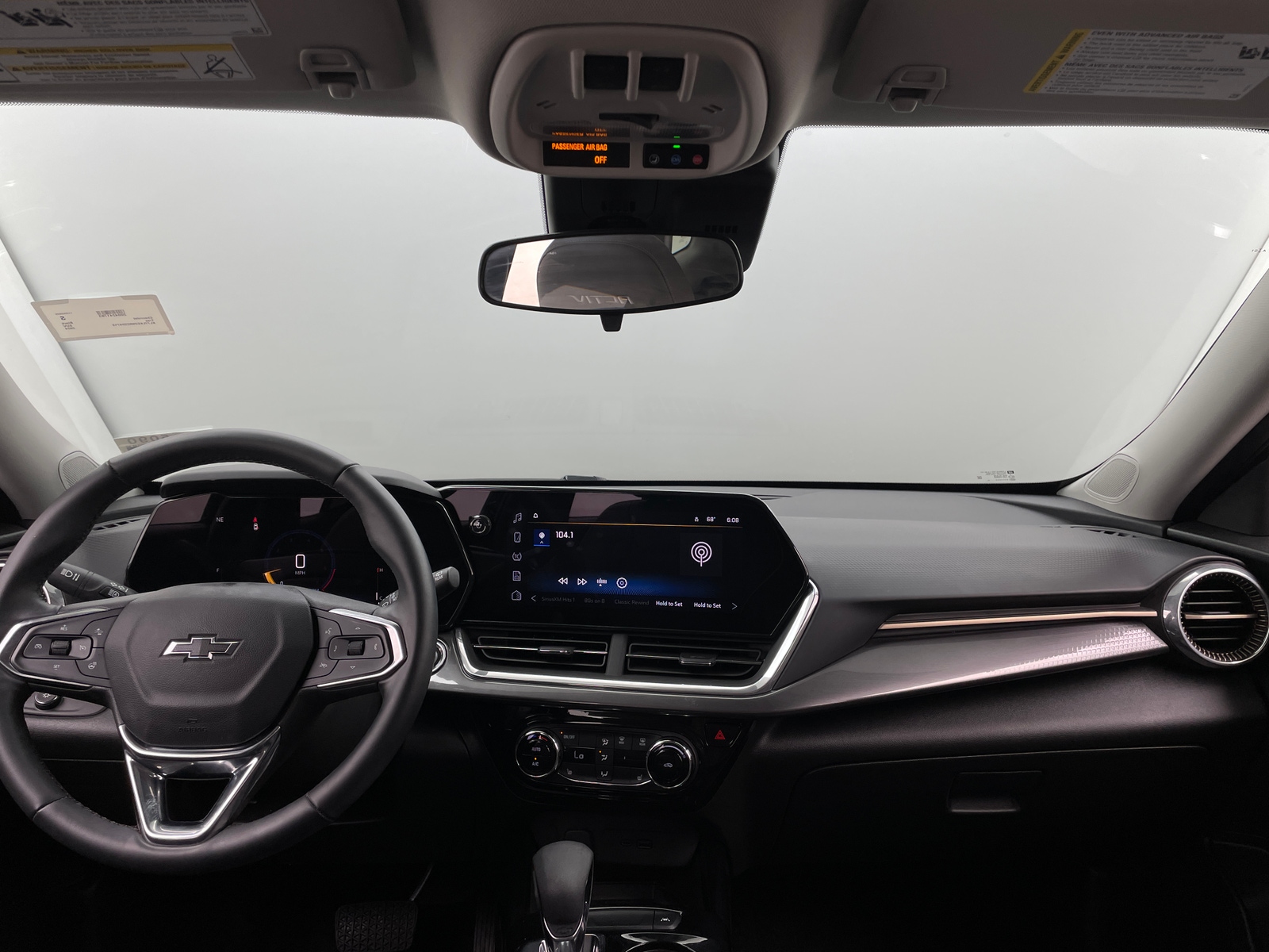 Thumbnail: 2024 Chevrolet Trax - 2