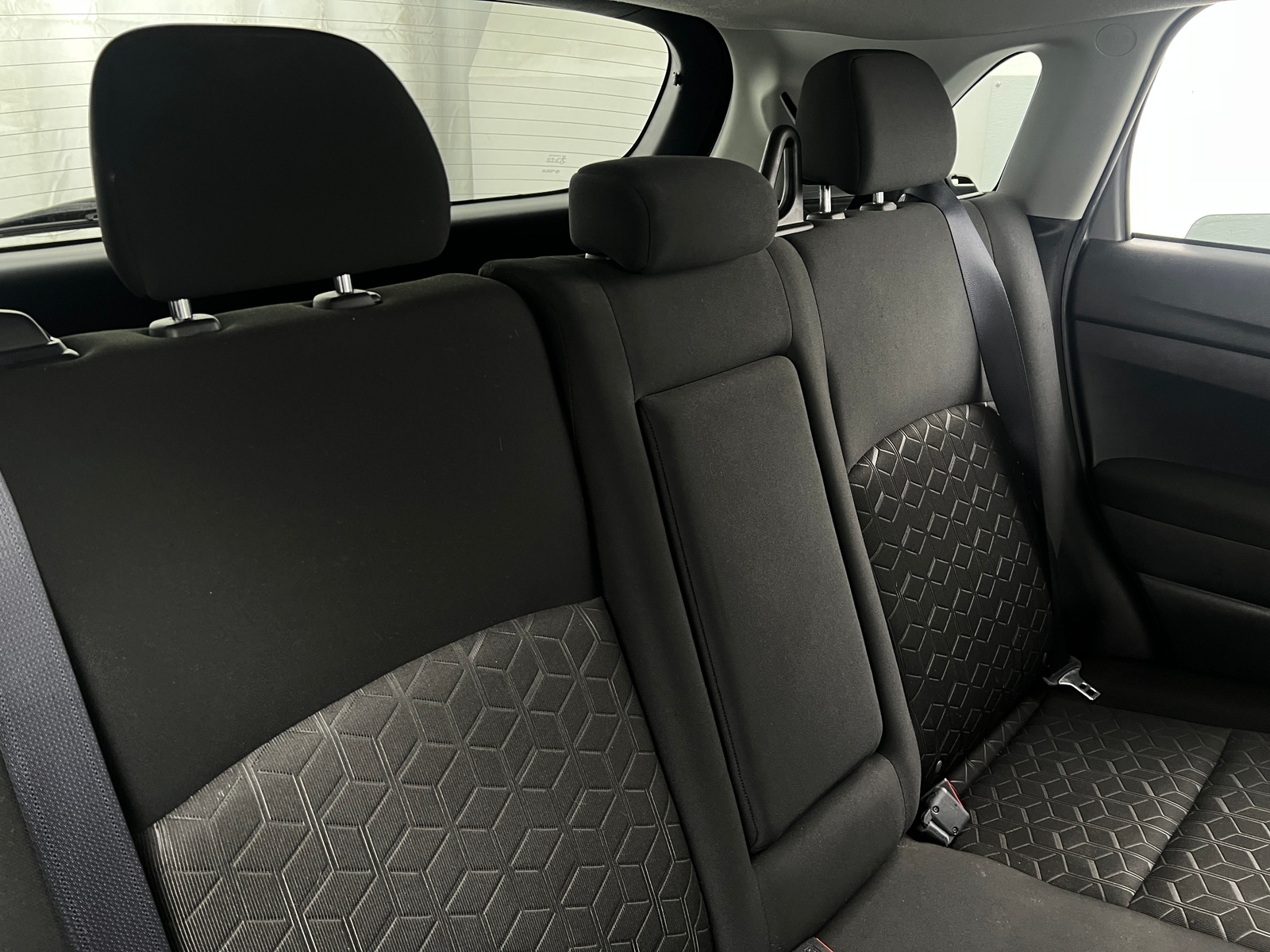 Thumbnail: 2023 Mitsubishi Outlander Sport - 6