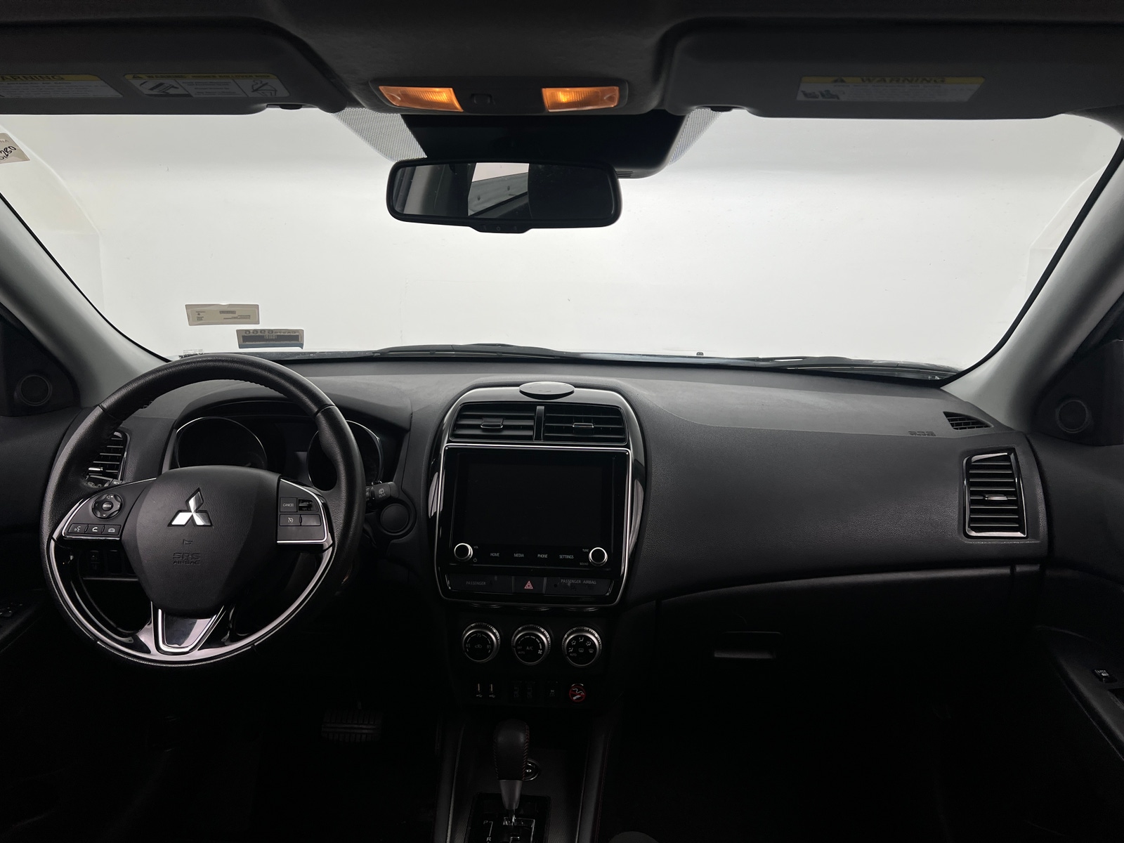 Thumbnail: 2023 Mitsubishi Outlander Sport - 3