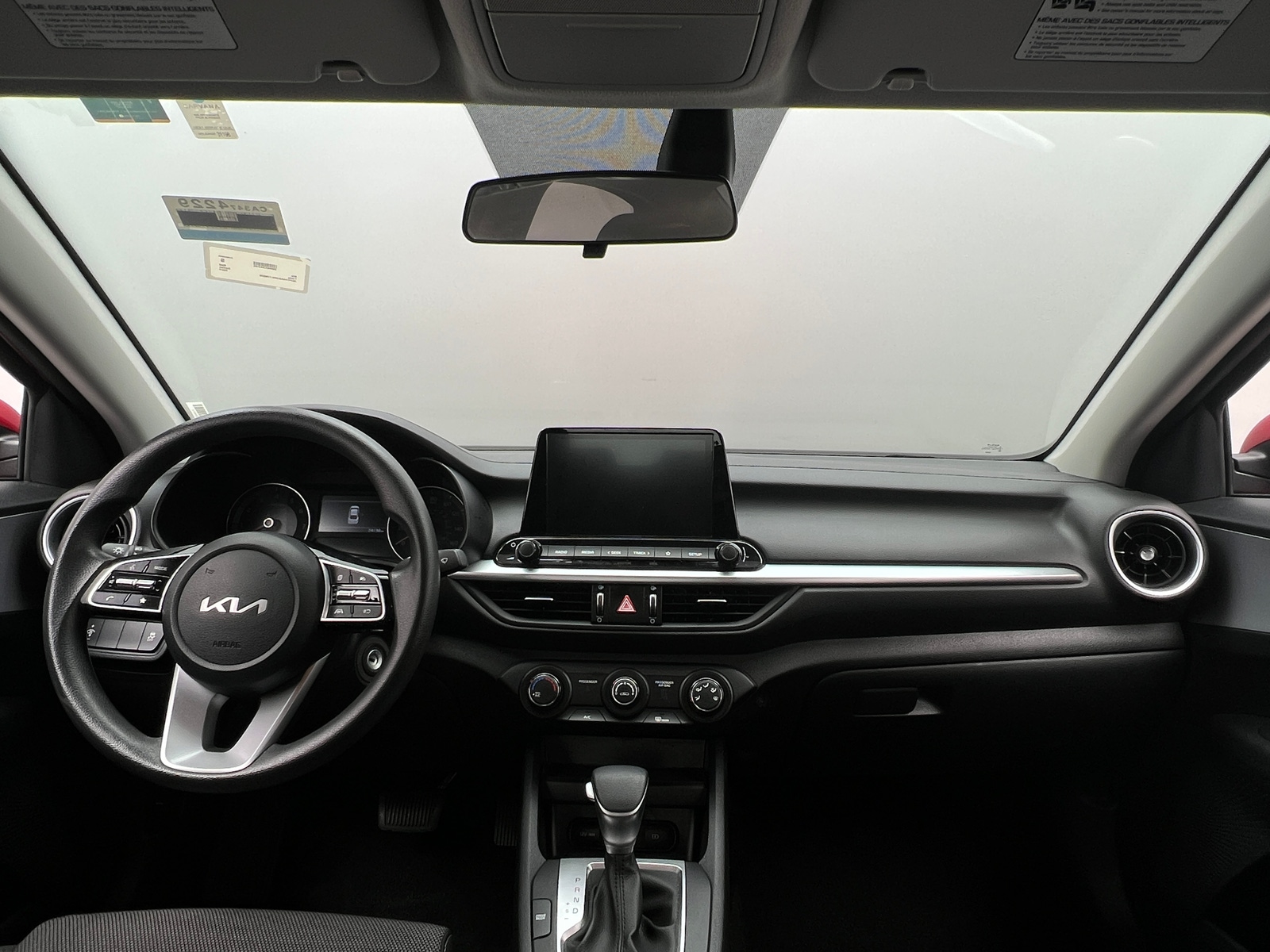 Thumbnail: 2024 Kia Forte - 3