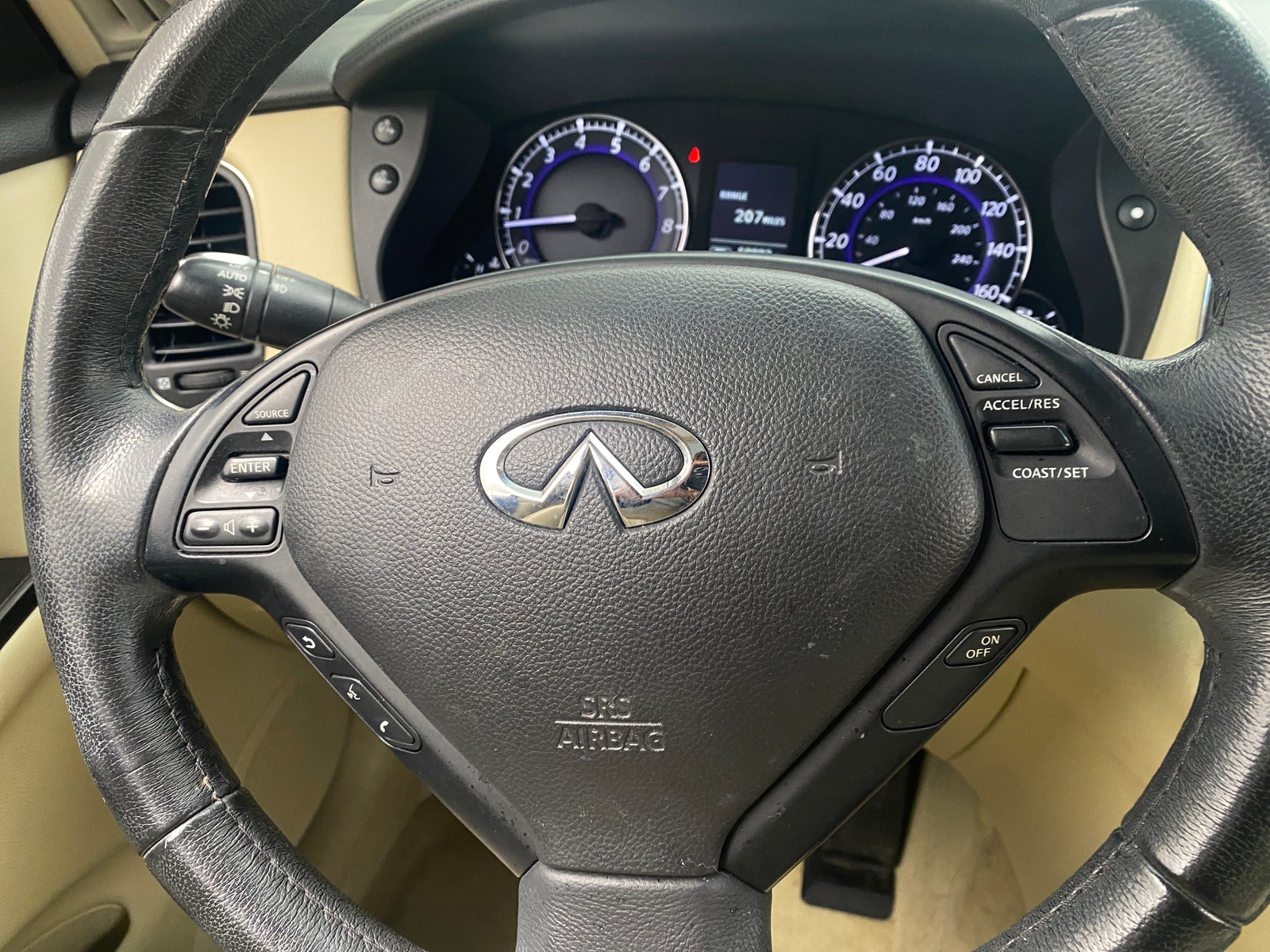 Thumbnail: 2017 INFINITI QX50 - 4