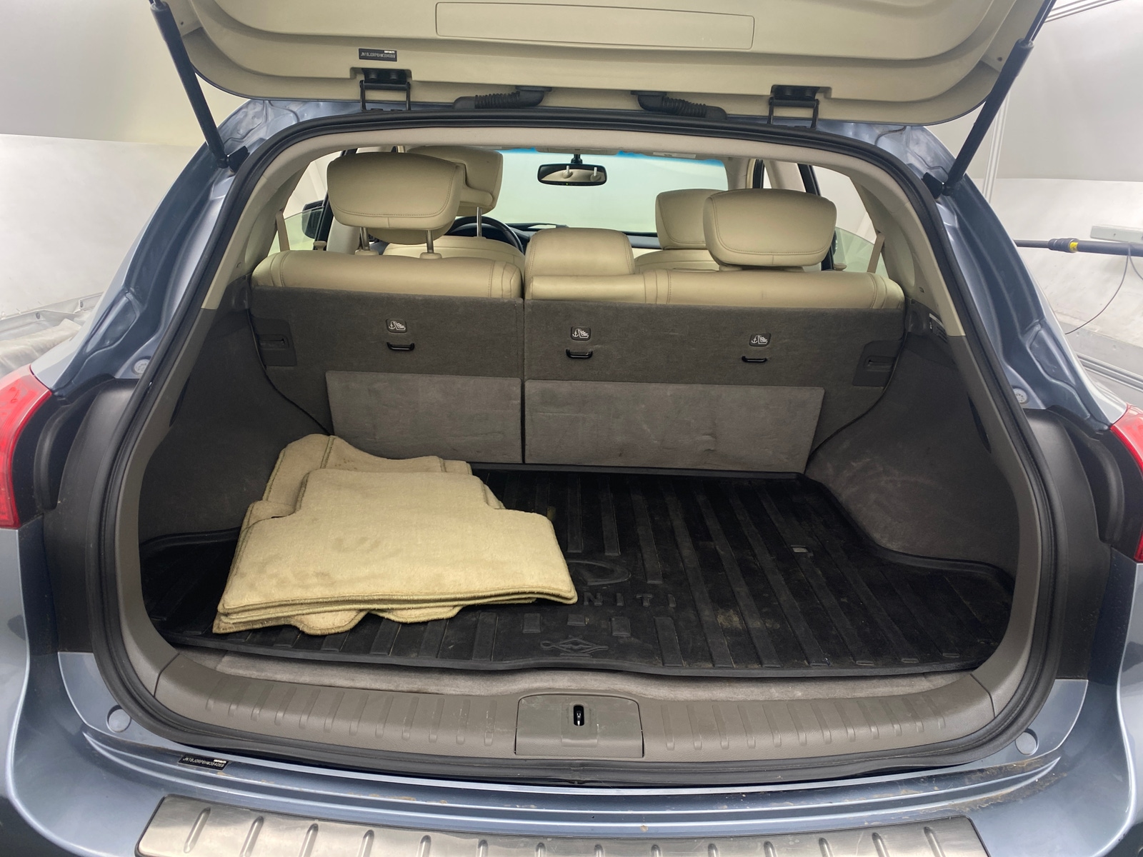 Thumbnail: 2017 INFINITI QX50 - 6