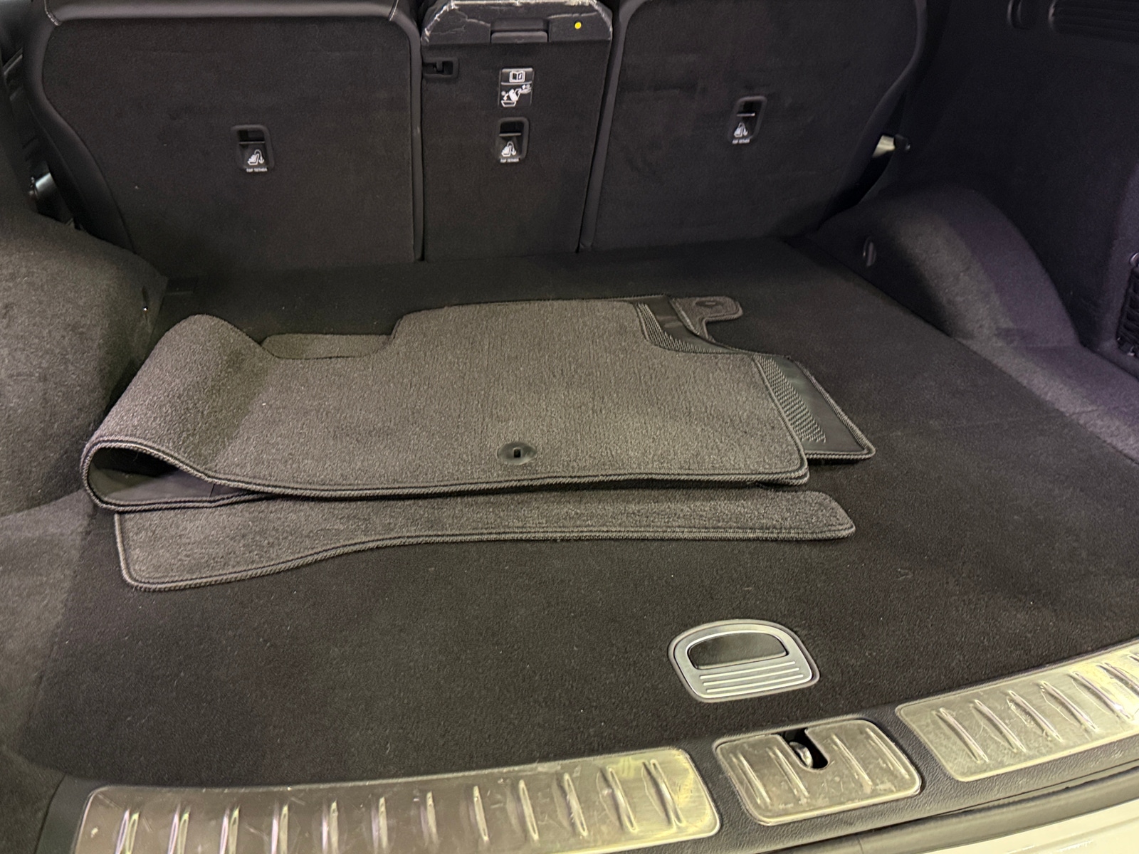 Thumbnail: 2021 Genesis GV80 - 6