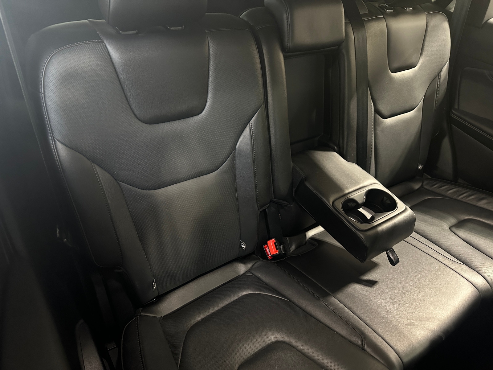 Thumbnail: 2017 Ford Edge - 5