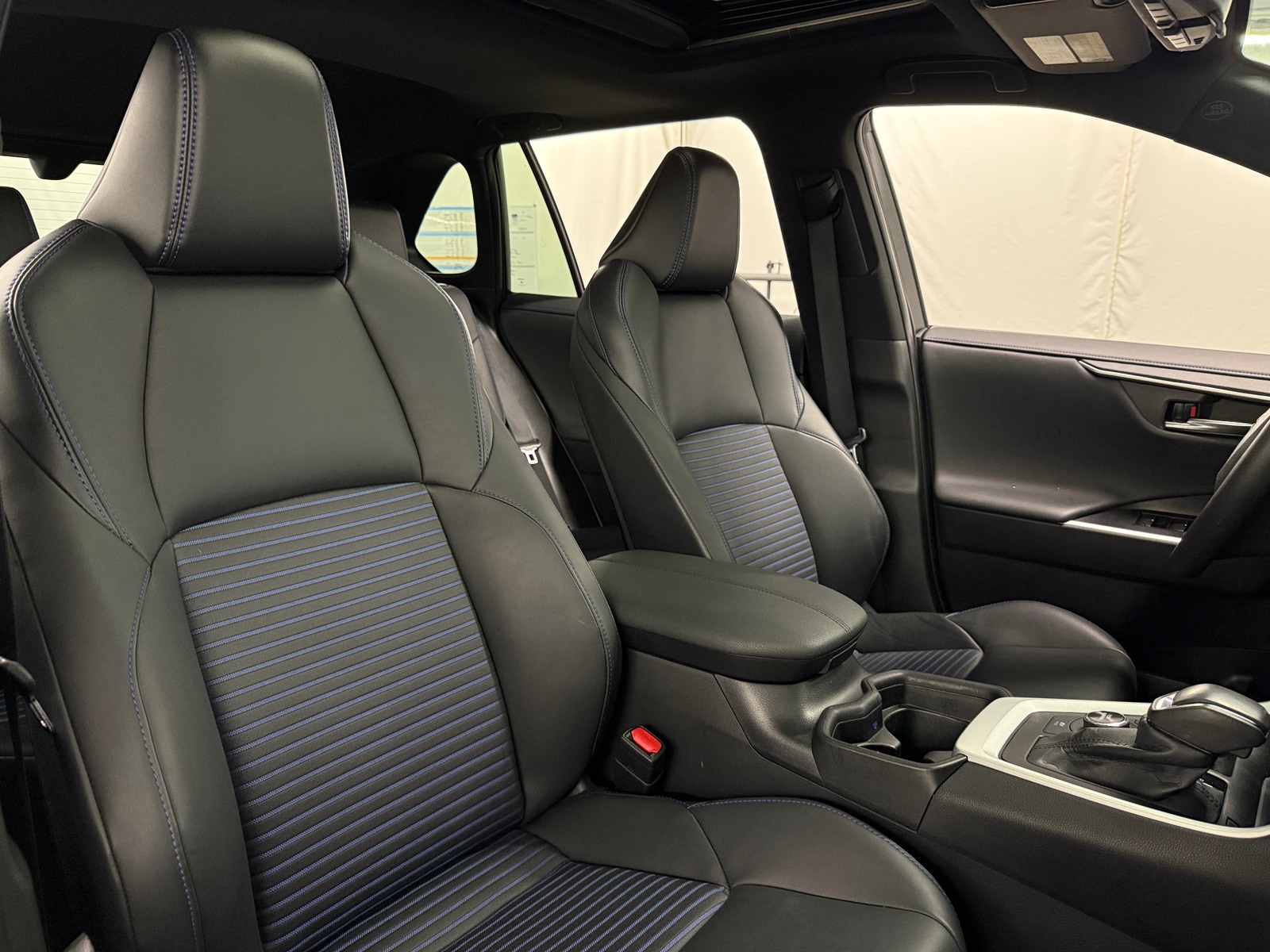 Thumbnail: 2021 Toyota RAV4 - 2