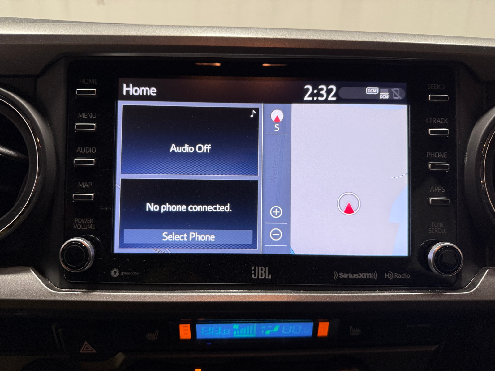 Thumbnail: 2020 Toyota Tacoma - 3