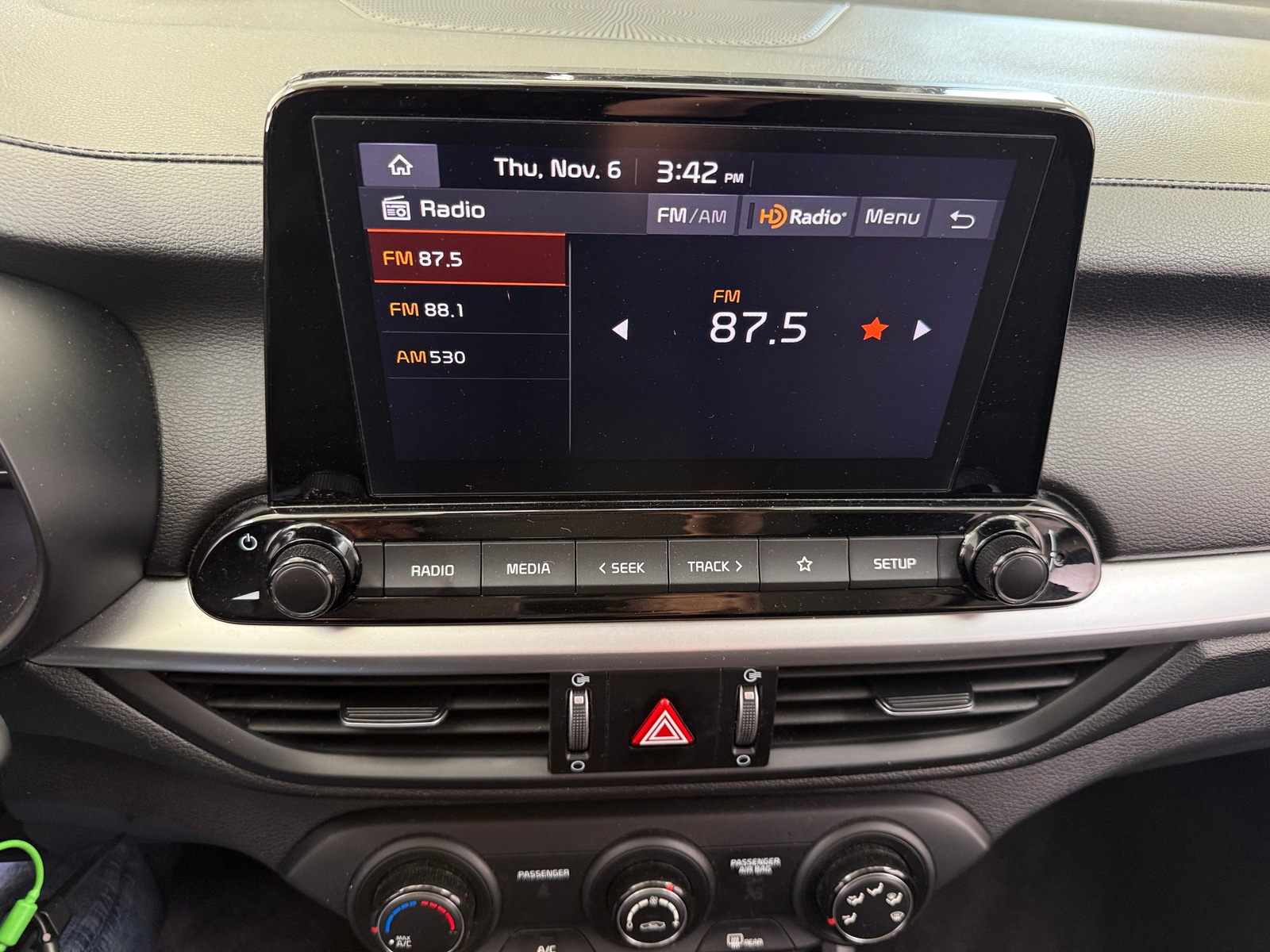 Thumbnail: 2024 Kia Forte - 4