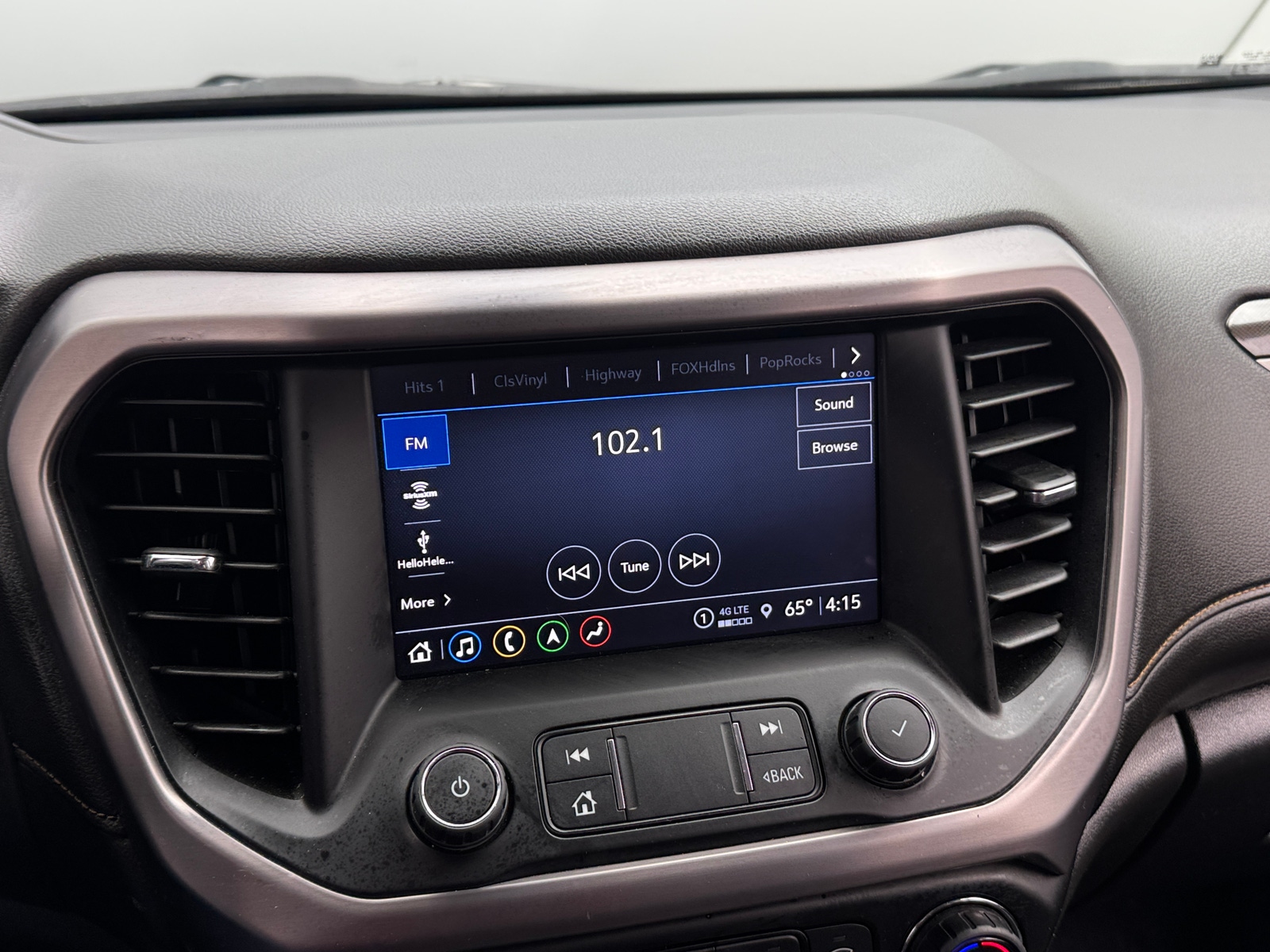 Thumbnail: 2022 GMC Acadia - 3