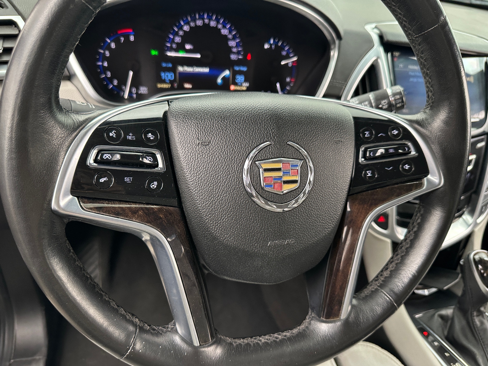 Thumbnail: 2015 Cadillac SRX - 4