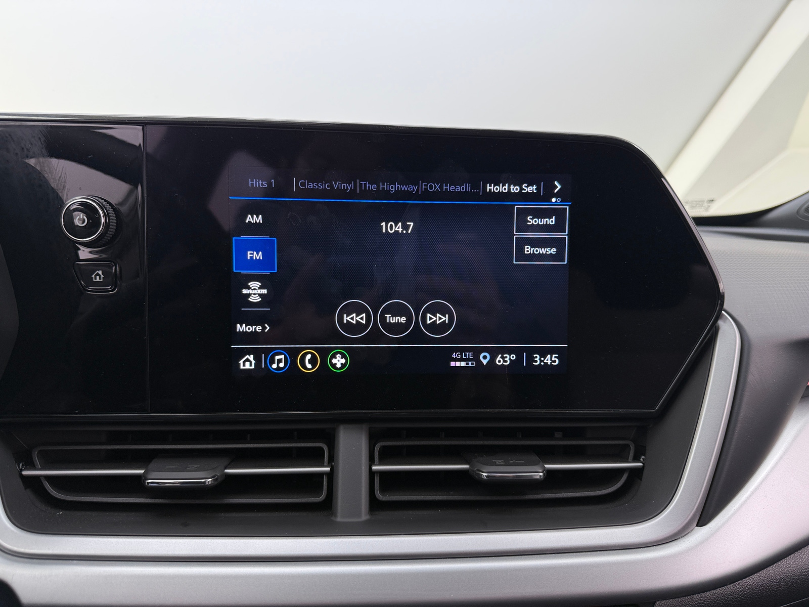 Thumbnail: 2024 Chevrolet Trax - 4