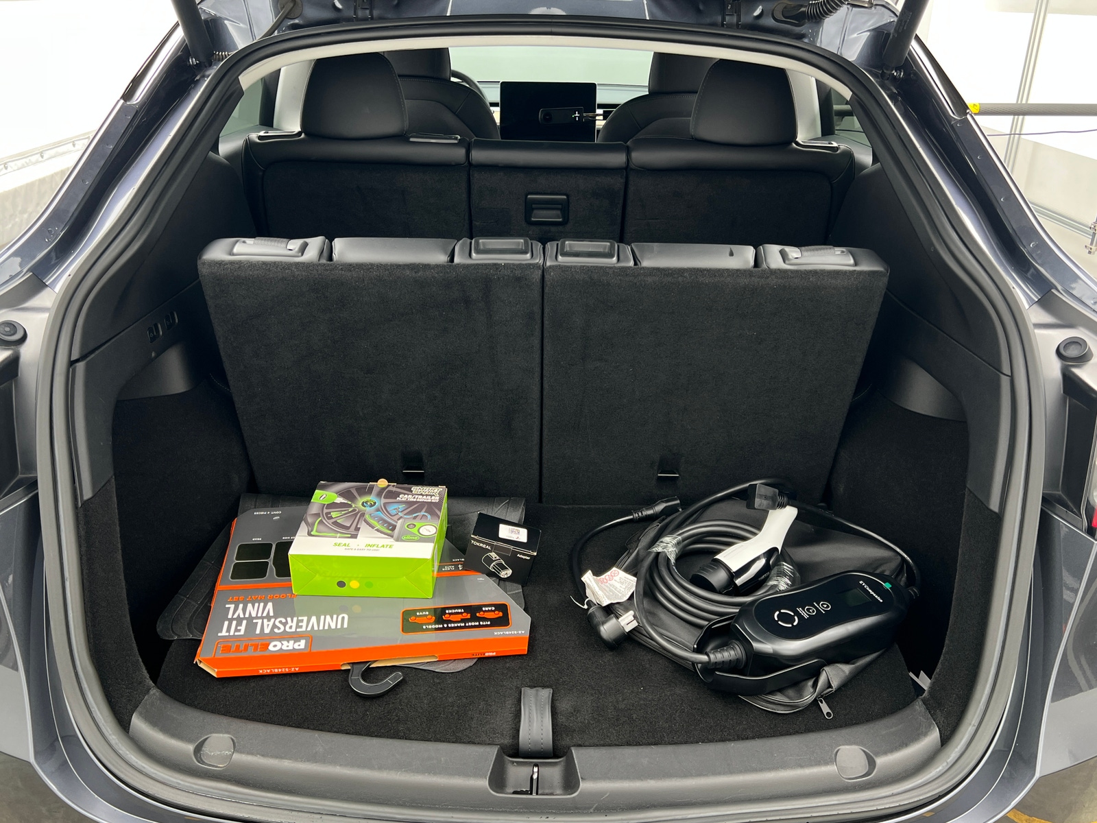 Thumbnail: 2022 Tesla Model Y - 6