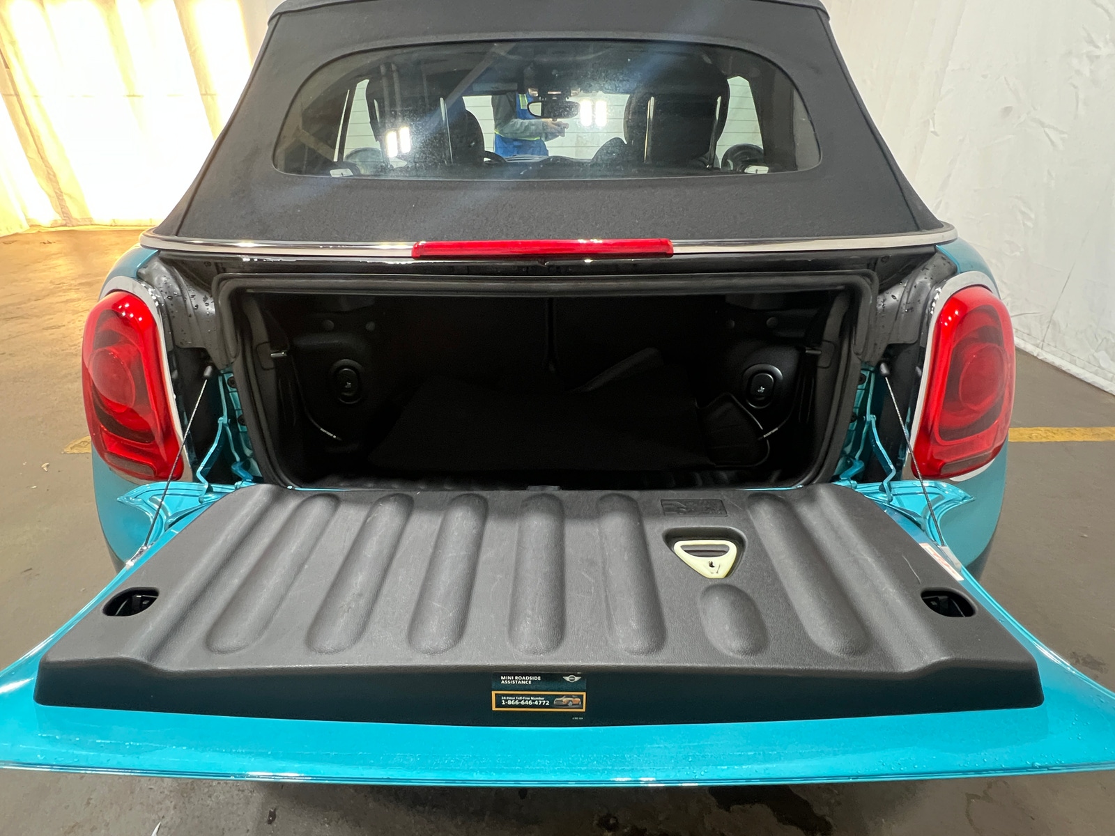 Thumbnail: 2017 MINI Cooper Convertible - 6