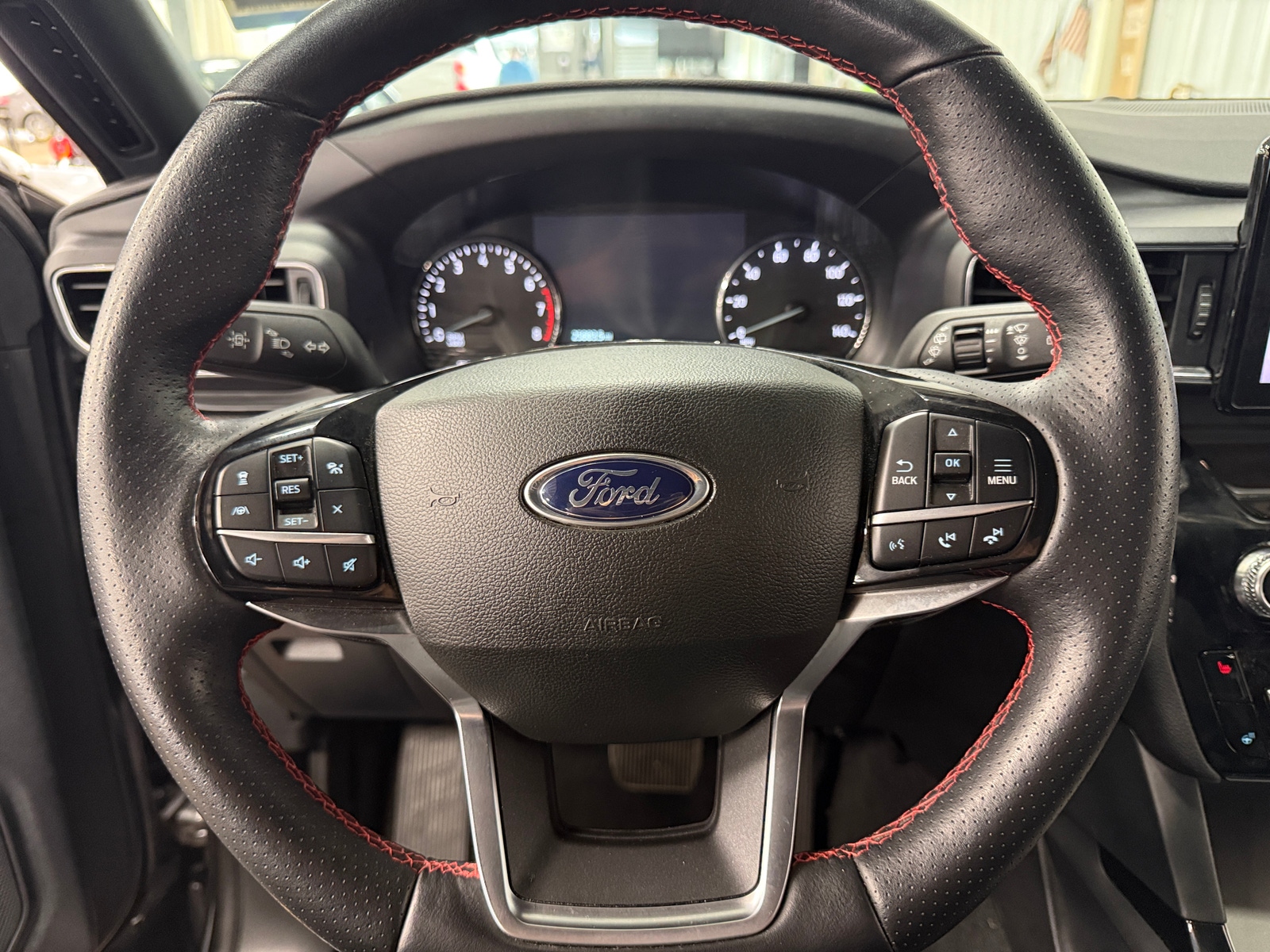 Thumbnail: 2023 Ford Explorer - 4