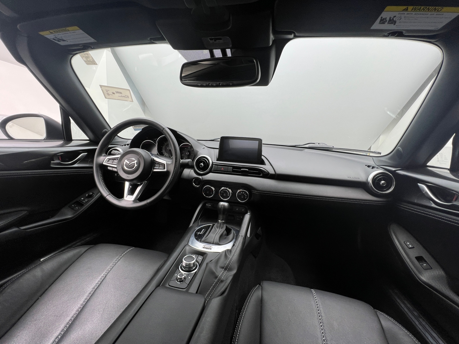 Thumbnail: 2022 Mazda MX-5 Miata - 2