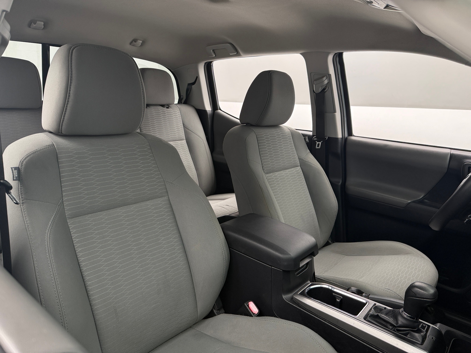 Thumbnail: 2016 Toyota Tacoma - 2