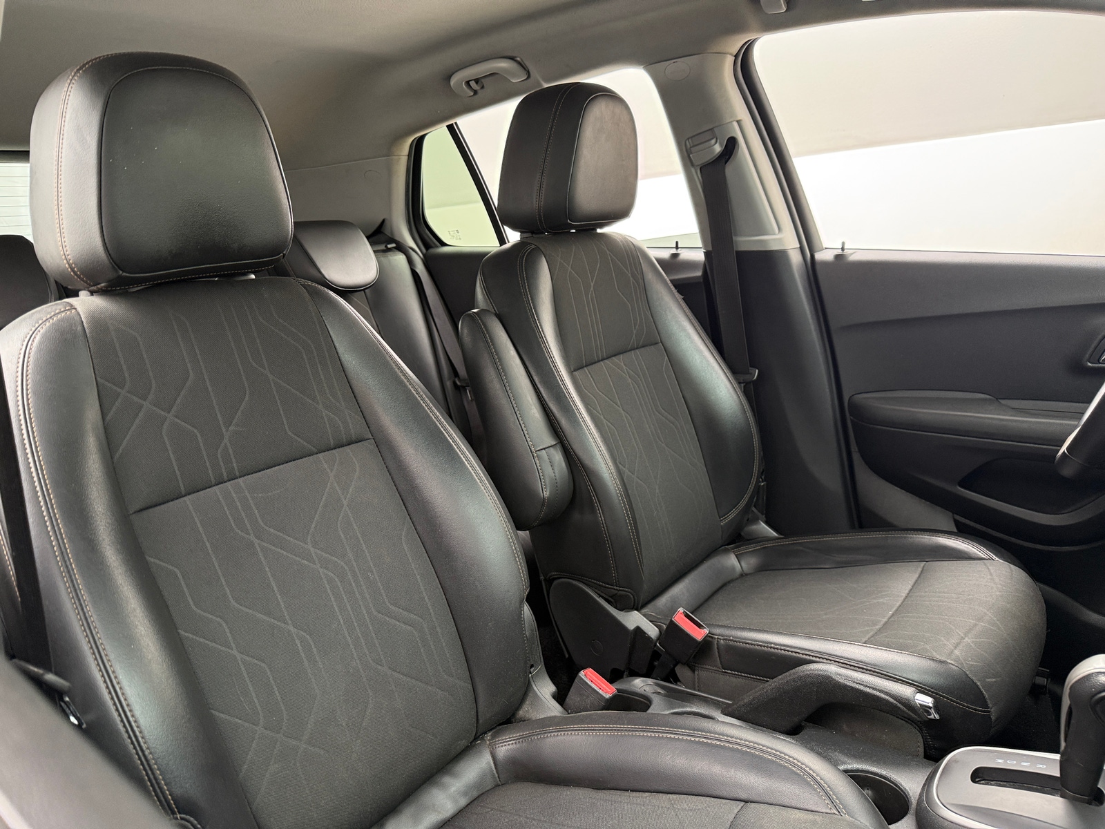 Thumbnail: 2018 Chevrolet Trax - 2