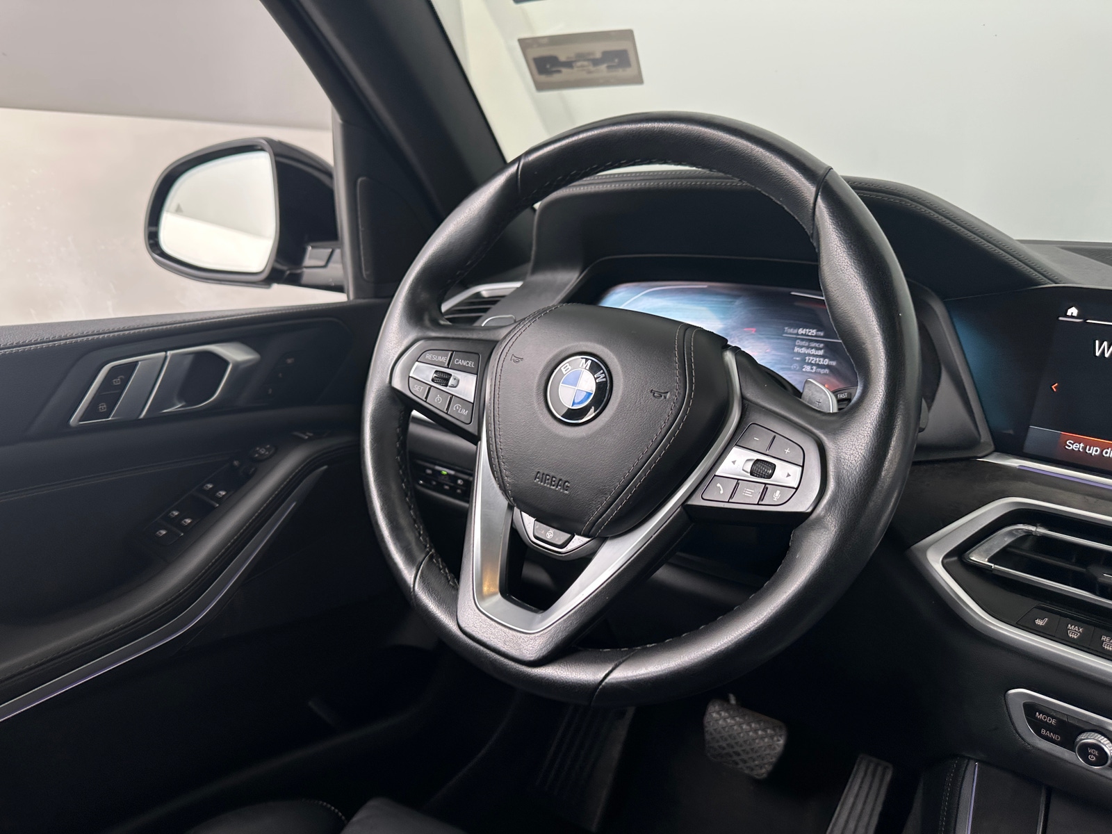 Thumbnail: 2022 BMW X5 - 4