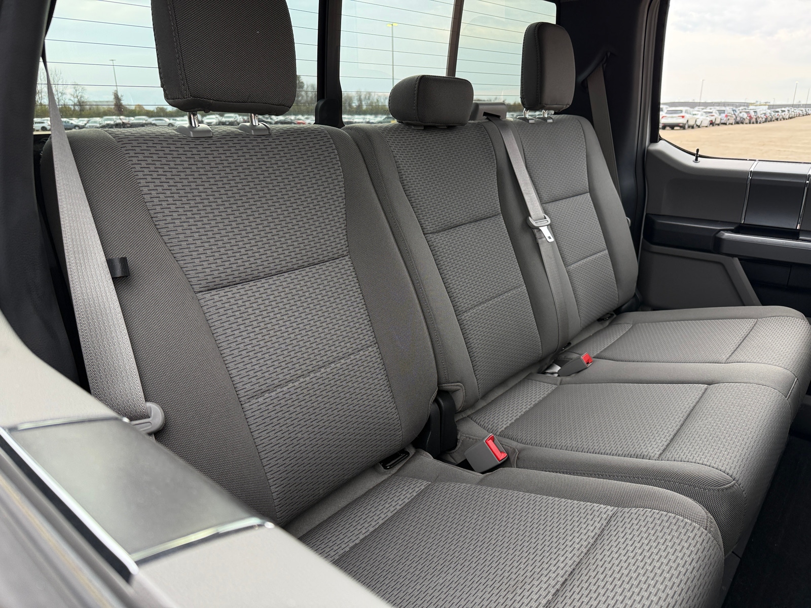 Thumbnail: 2019 Ford Econoline - 6