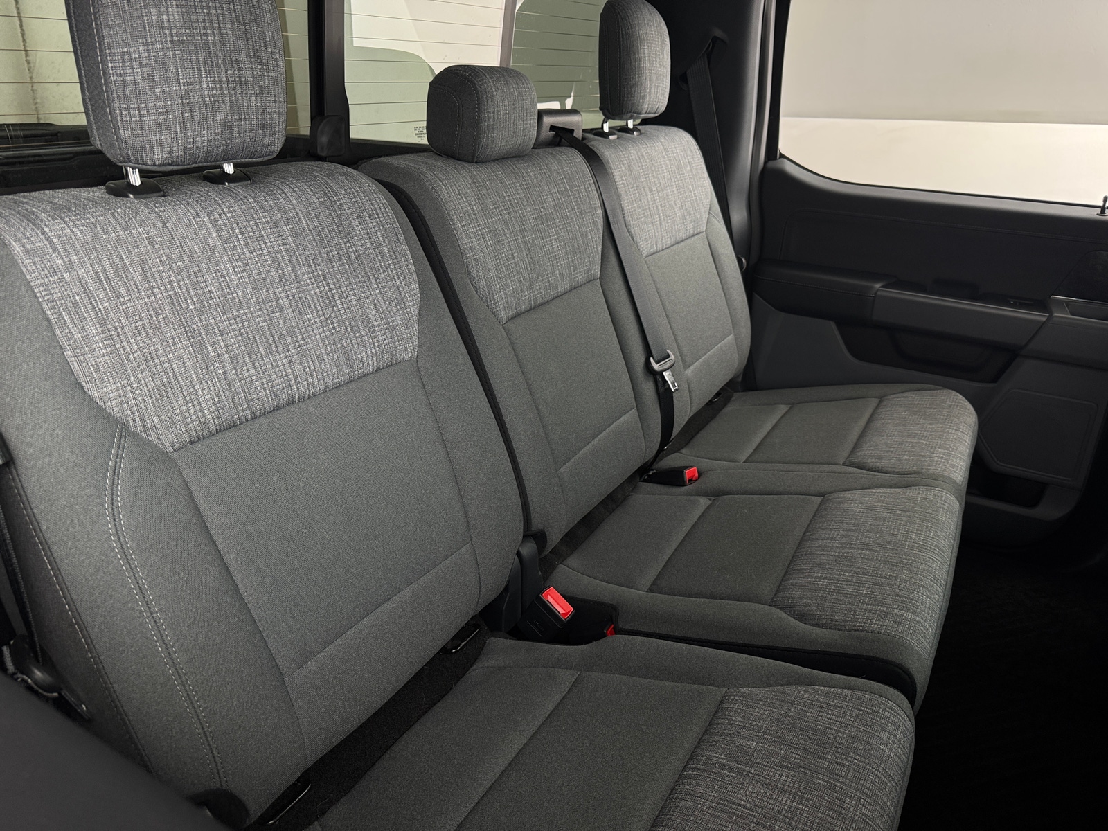 Thumbnail: 2021 Ford Econoline - 6