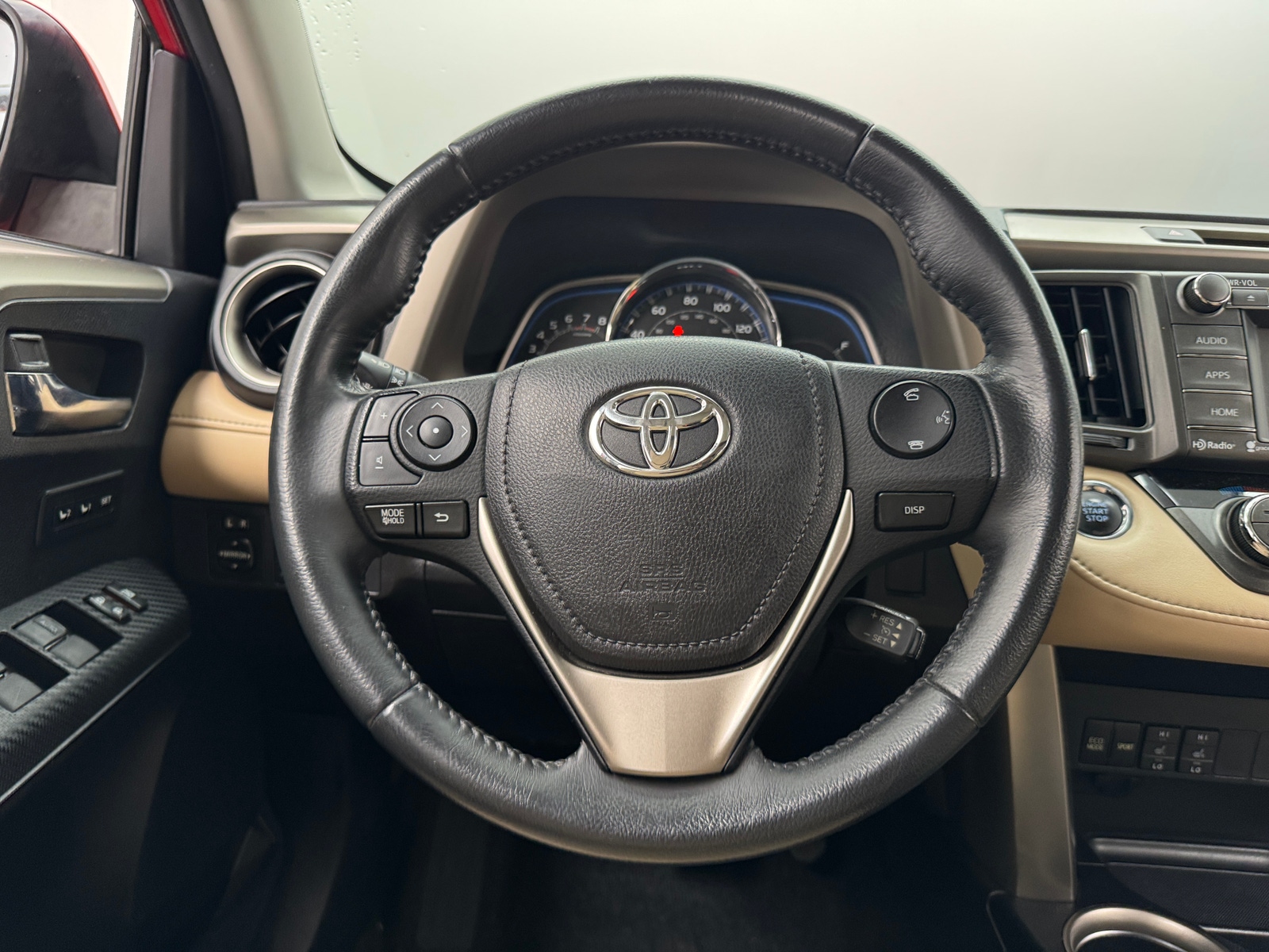 Thumbnail: 2014 Toyota RAV4 - 4