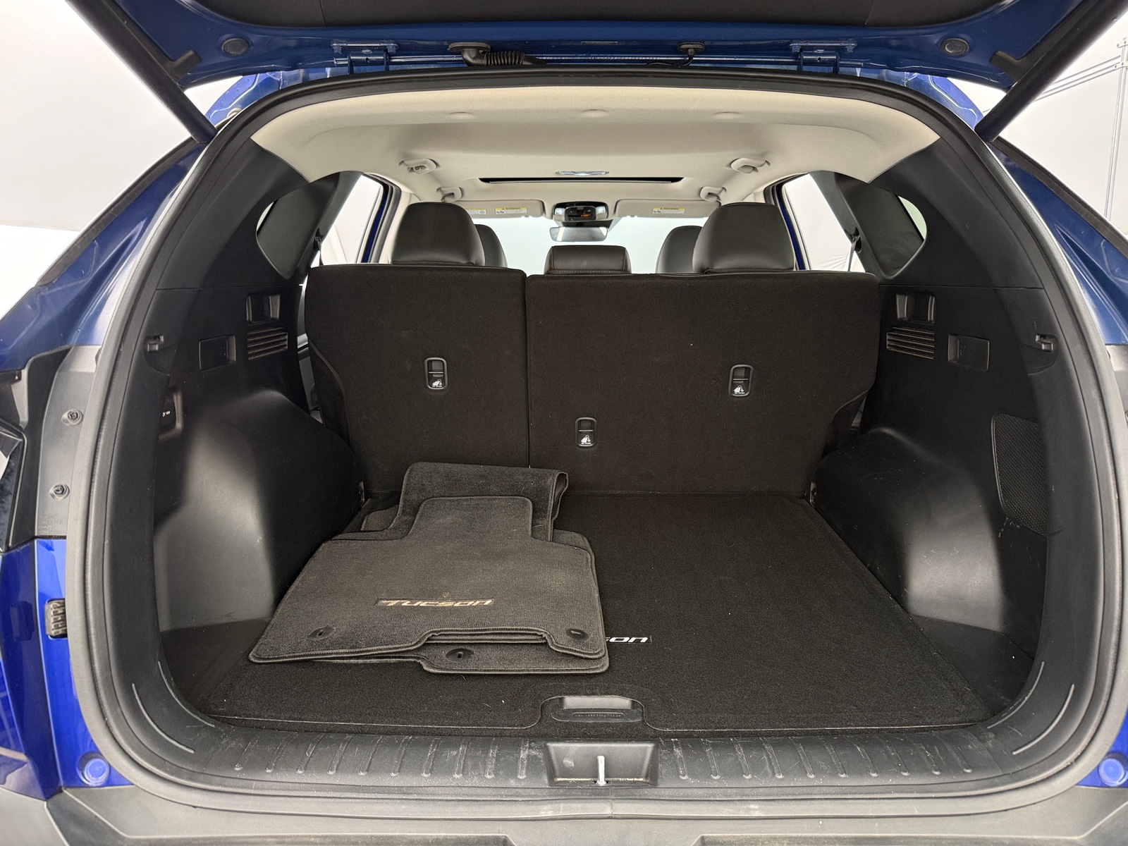 Thumbnail: 2022 Hyundai Tucson - 7