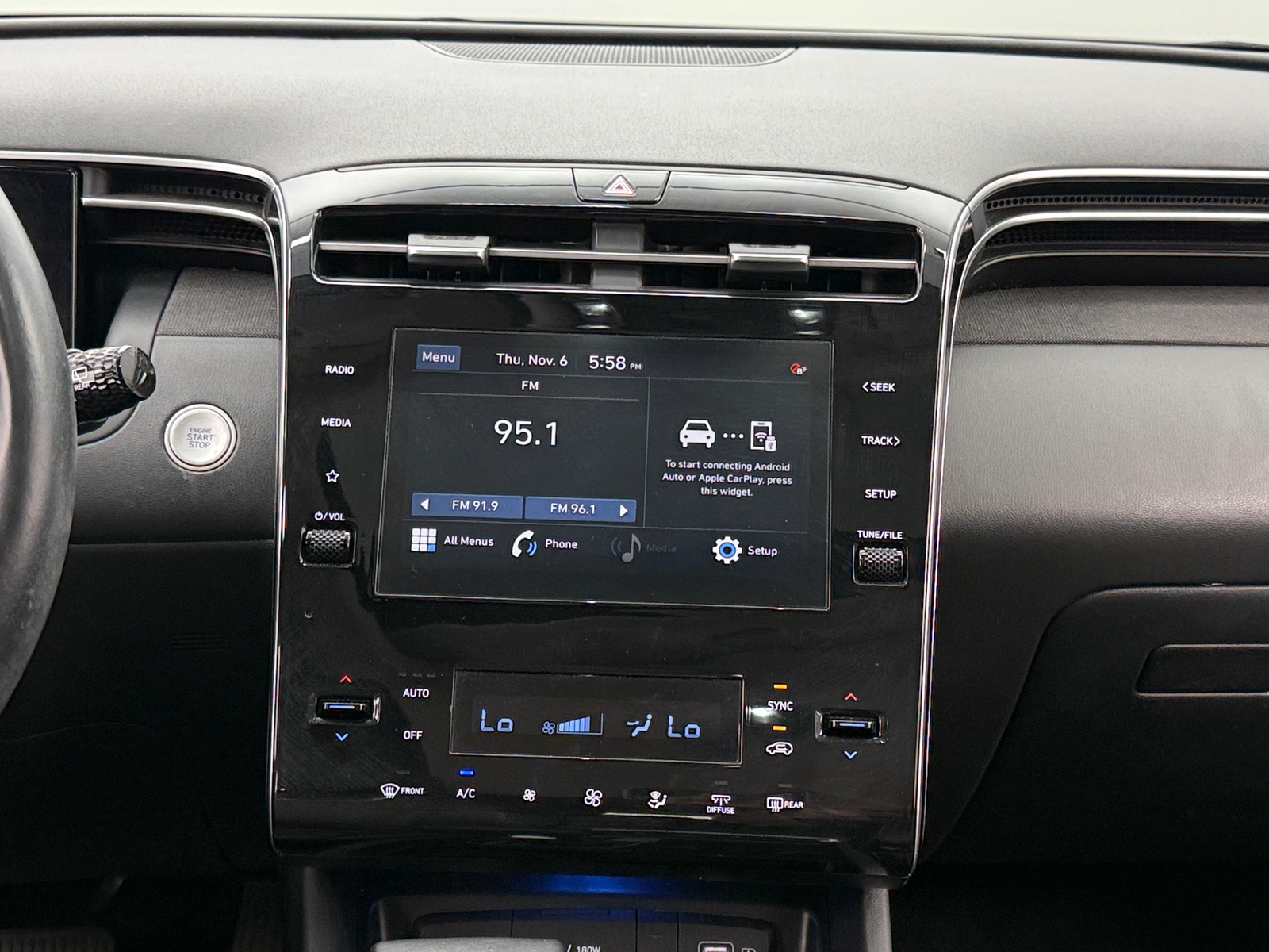 Thumbnail: 2022 Hyundai Tucson - 4