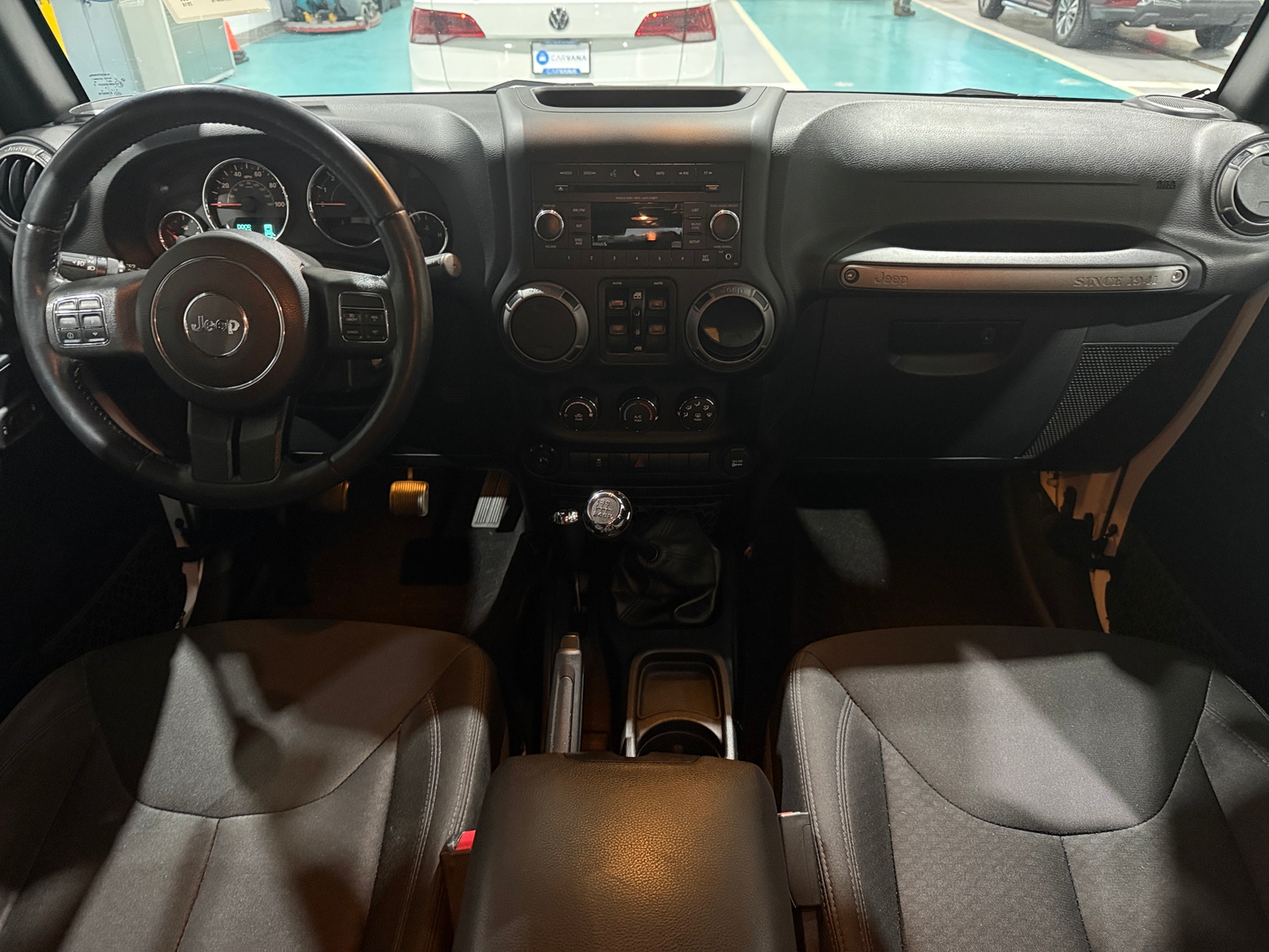 Thumbnail: 2016 Jeep Wrangler - 3