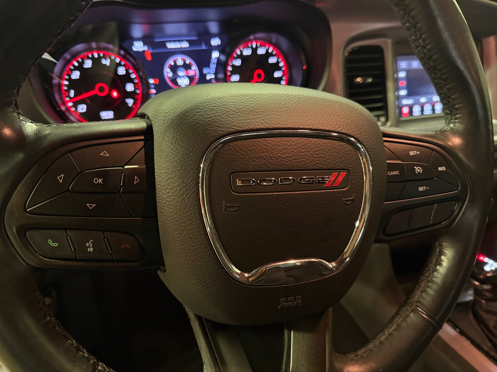 Thumbnail: 2022 Dodge Charger - 5