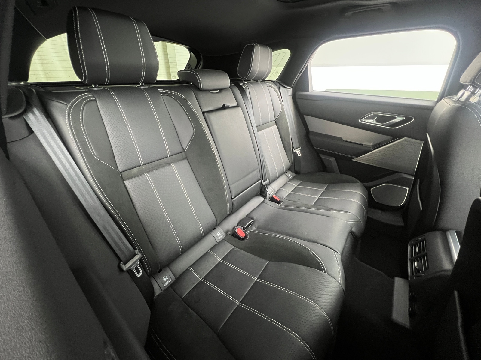 Thumbnail: 2018 Land Rover Range Rover Velar - 5