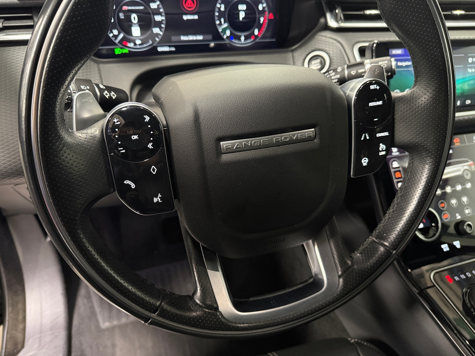 Thumbnail: 2018 Land Rover Range Rover Velar - 4