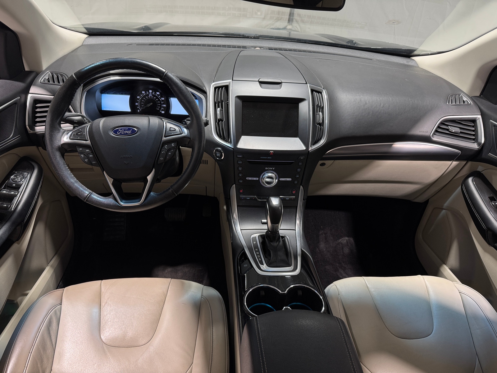 Thumbnail: 2017 Ford Edge - 2