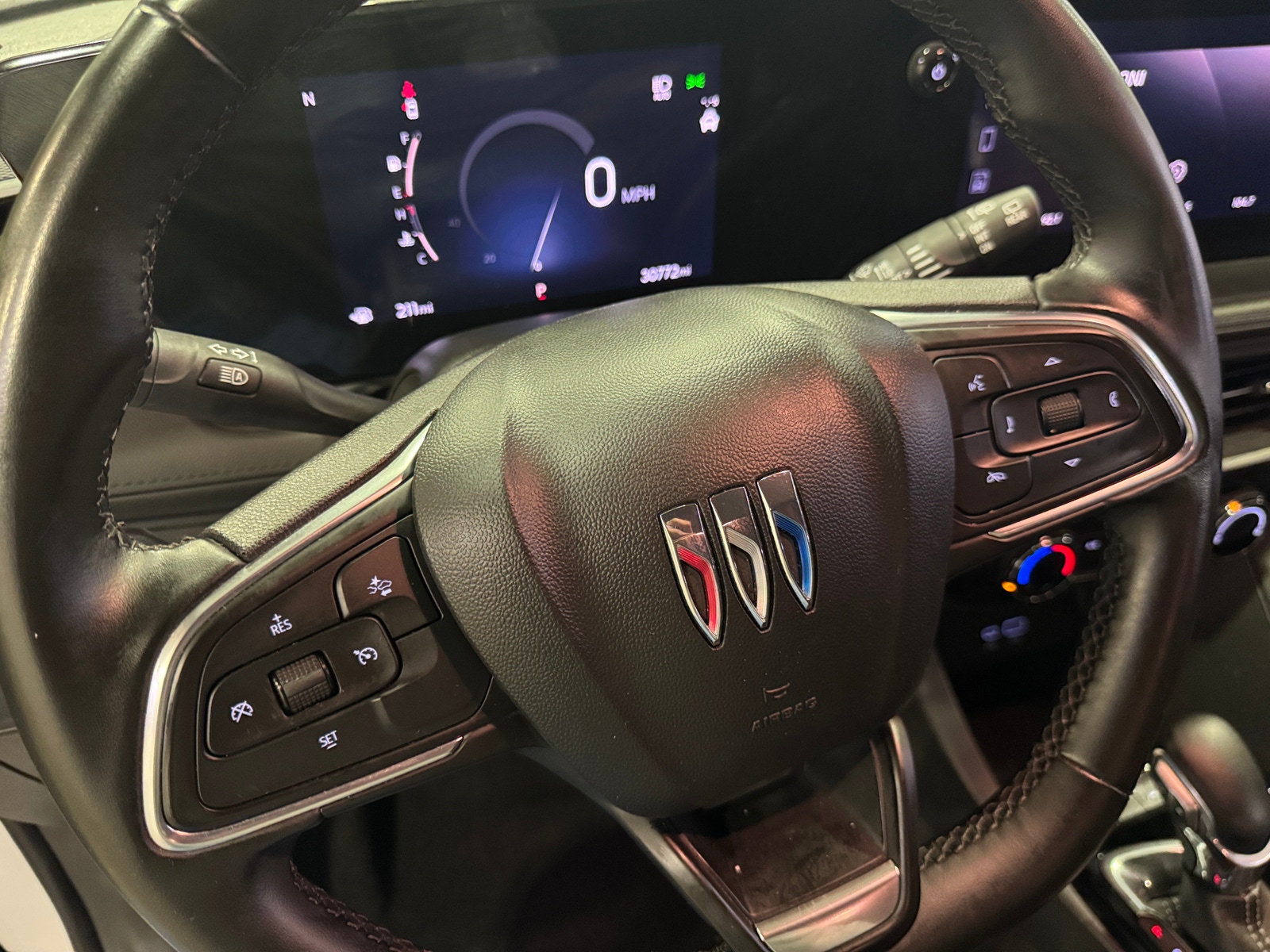 Thumbnail: 2024 Buick Encore GX - 4