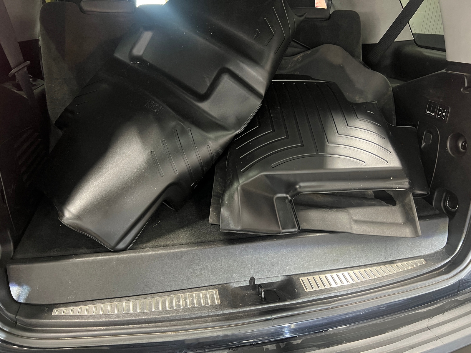 Thumbnail: 2020 Cadillac Escalade - 6