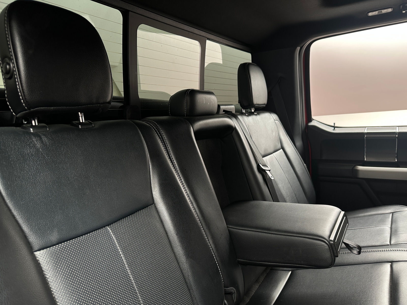 Thumbnail: 2019 Ford Econoline - 5