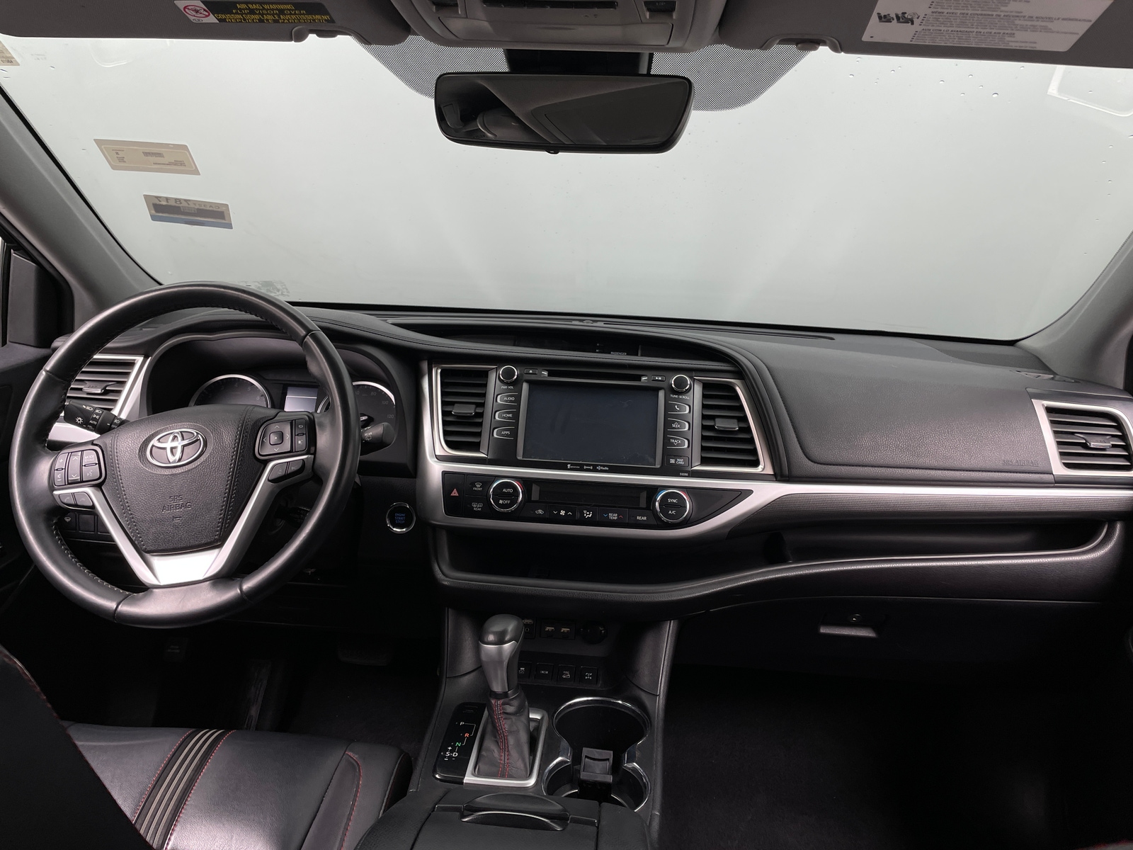 Thumbnail: 2019 Toyota Highlander - 2