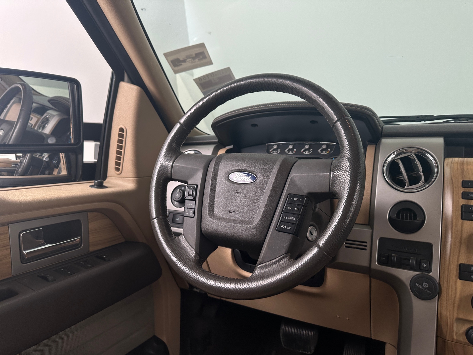 Thumbnail: 2011 Ford Econoline - 4