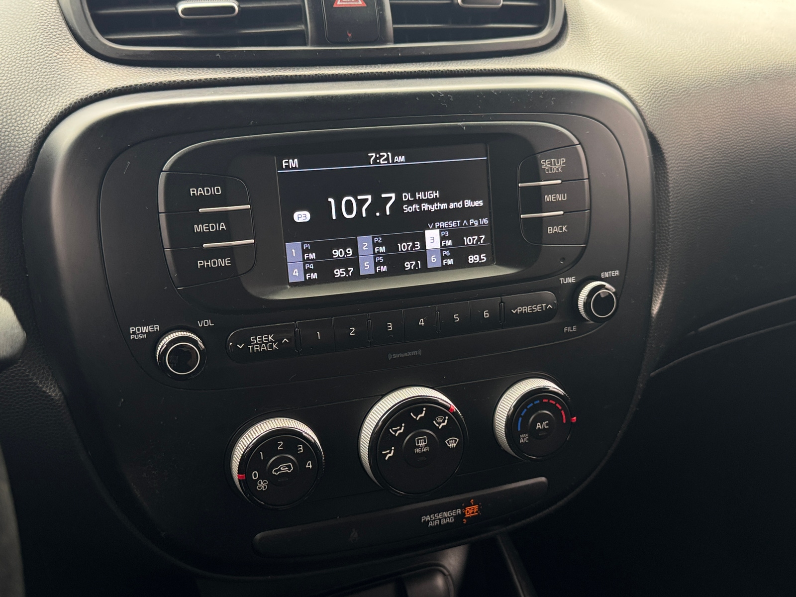 Thumbnail: 2017 Kia Soul - 4