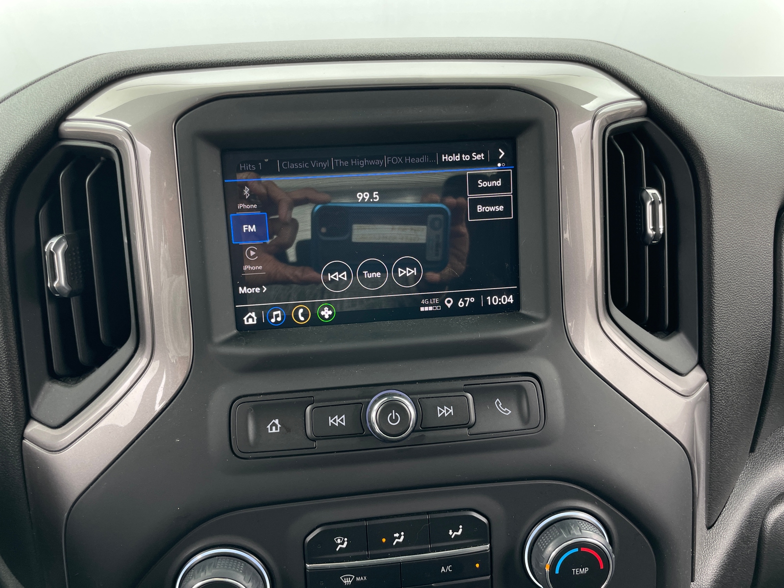 Thumbnail: 2024 Chevrolet Silverado 1500 - 4