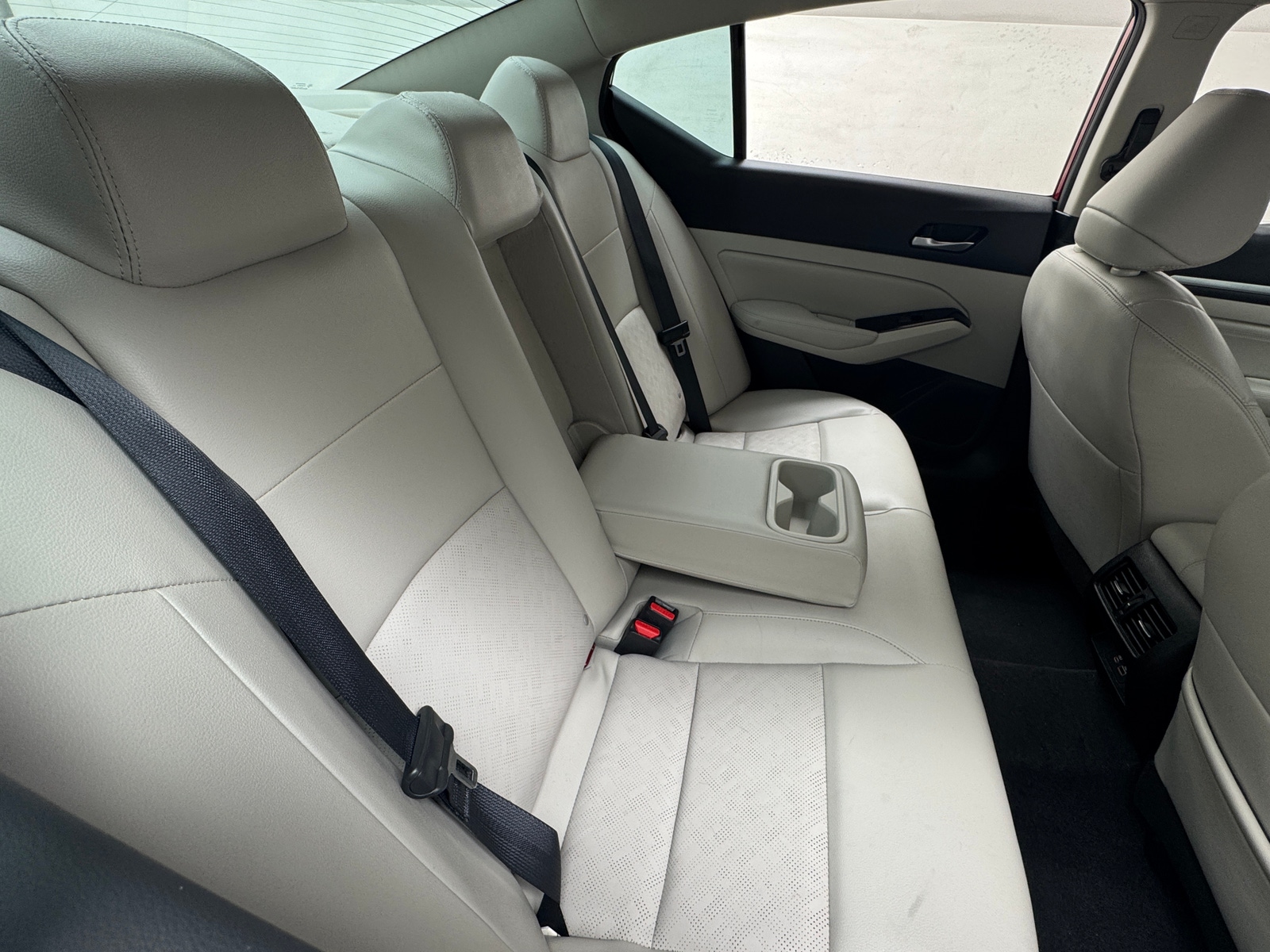 Thumbnail: 2023 Nissan Altima - 5