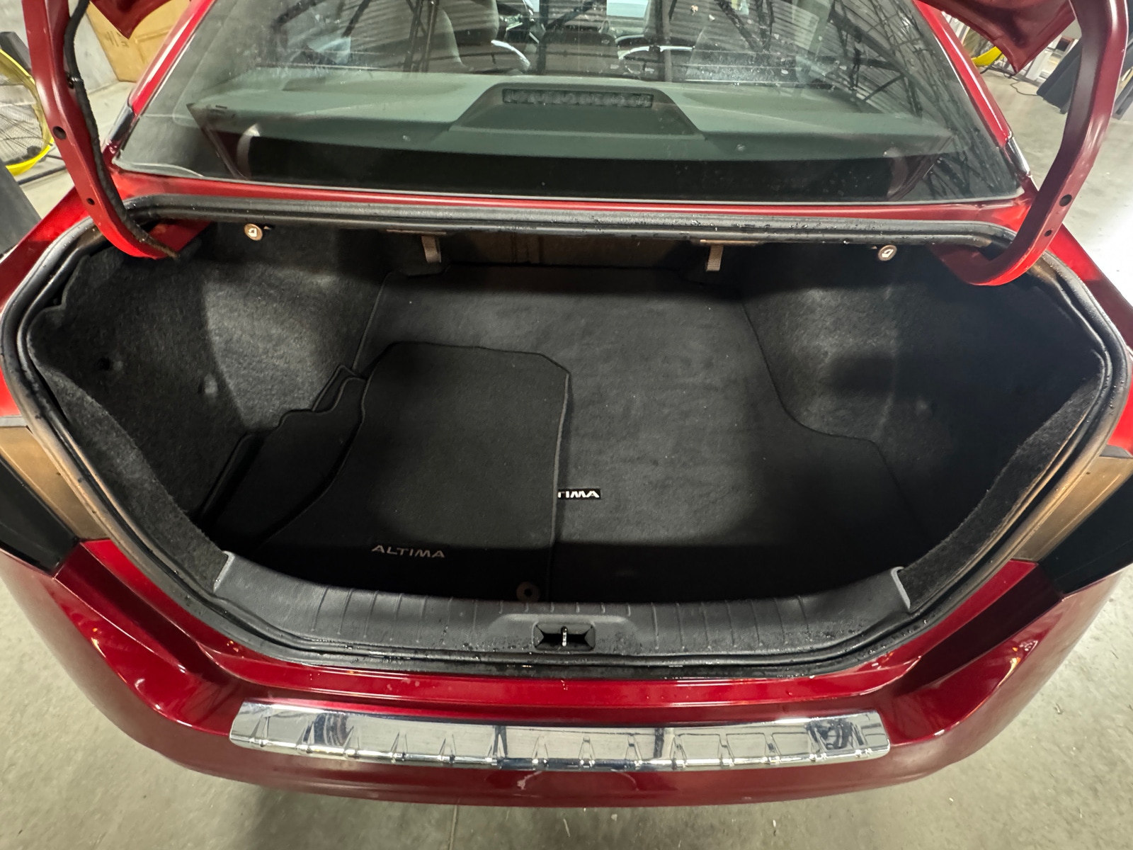 Thumbnail: 2023 Nissan Altima - 6