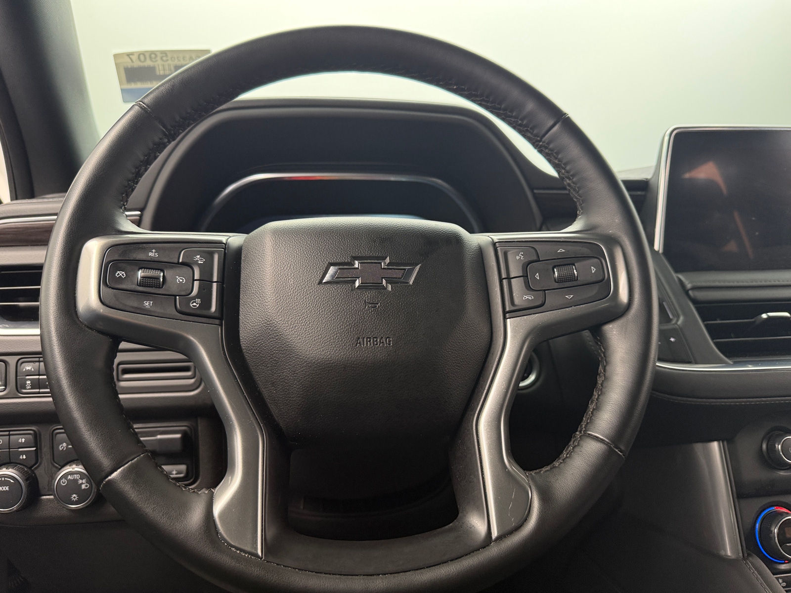 Thumbnail: 2024 Chevrolet Suburban - 4