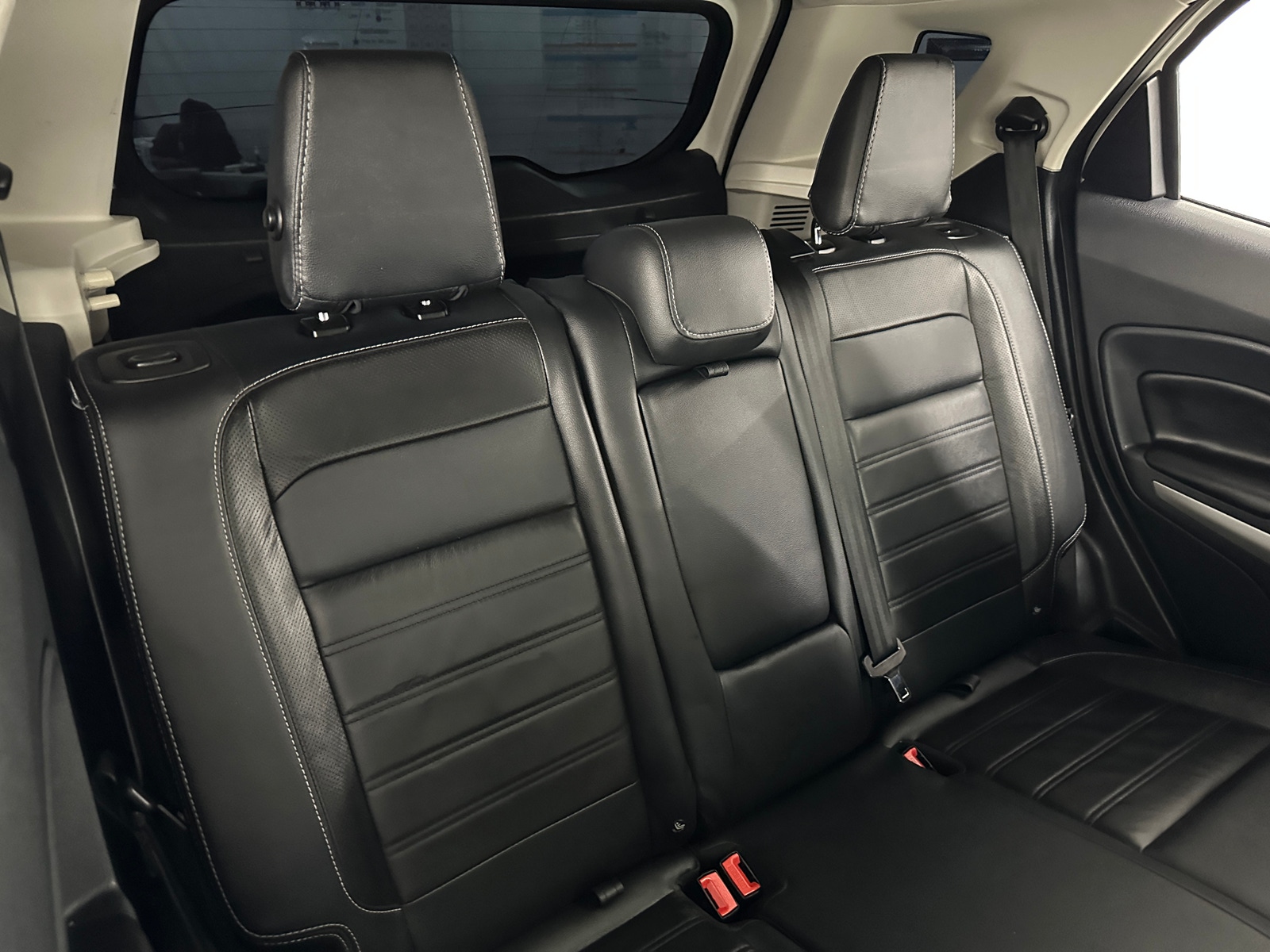 Thumbnail: 2020 Ford EcoSport - 5