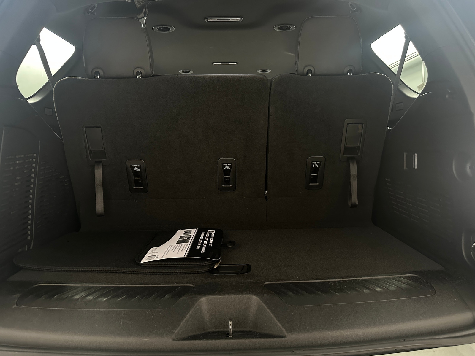 Thumbnail: 2024 Chevrolet Tahoe - 6