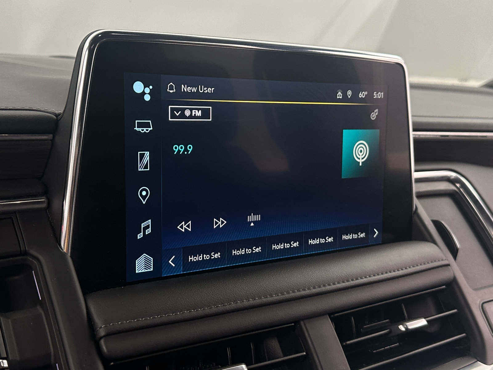 Thumbnail: 2024 Chevrolet Tahoe - 3