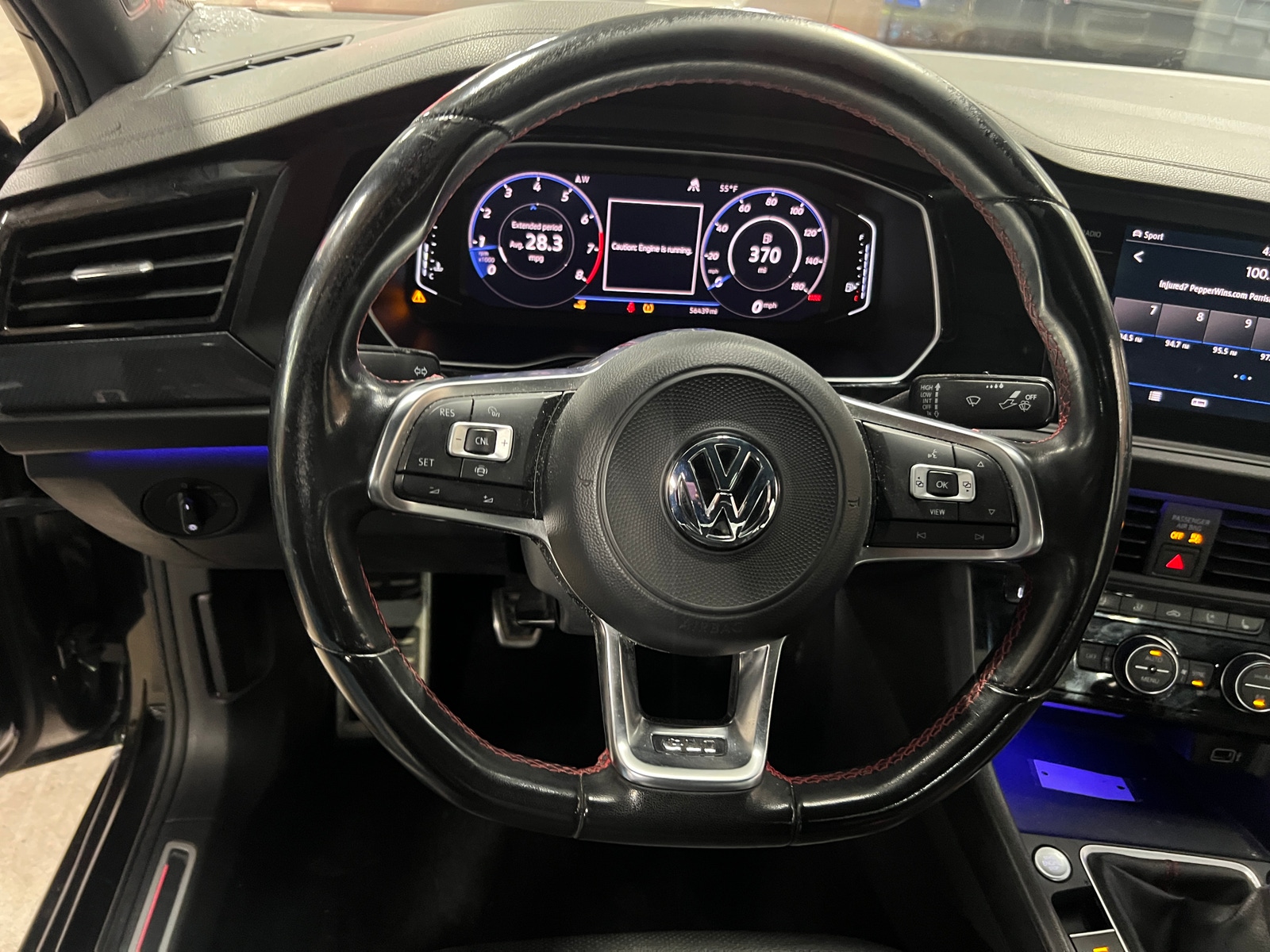 Thumbnail: 2019 Volkswagen Jetta - 4