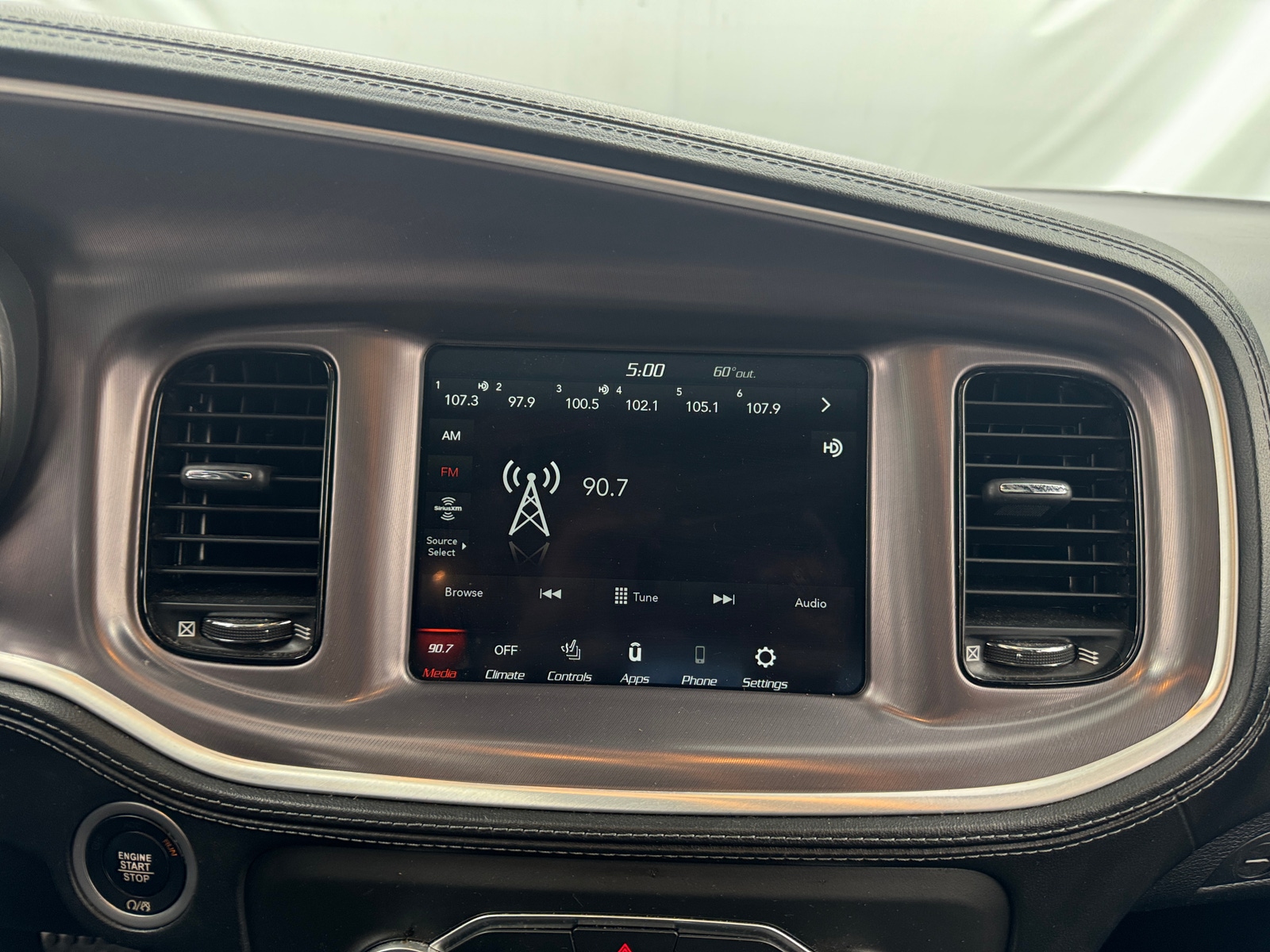 Thumbnail: 2021 Dodge Charger - 3