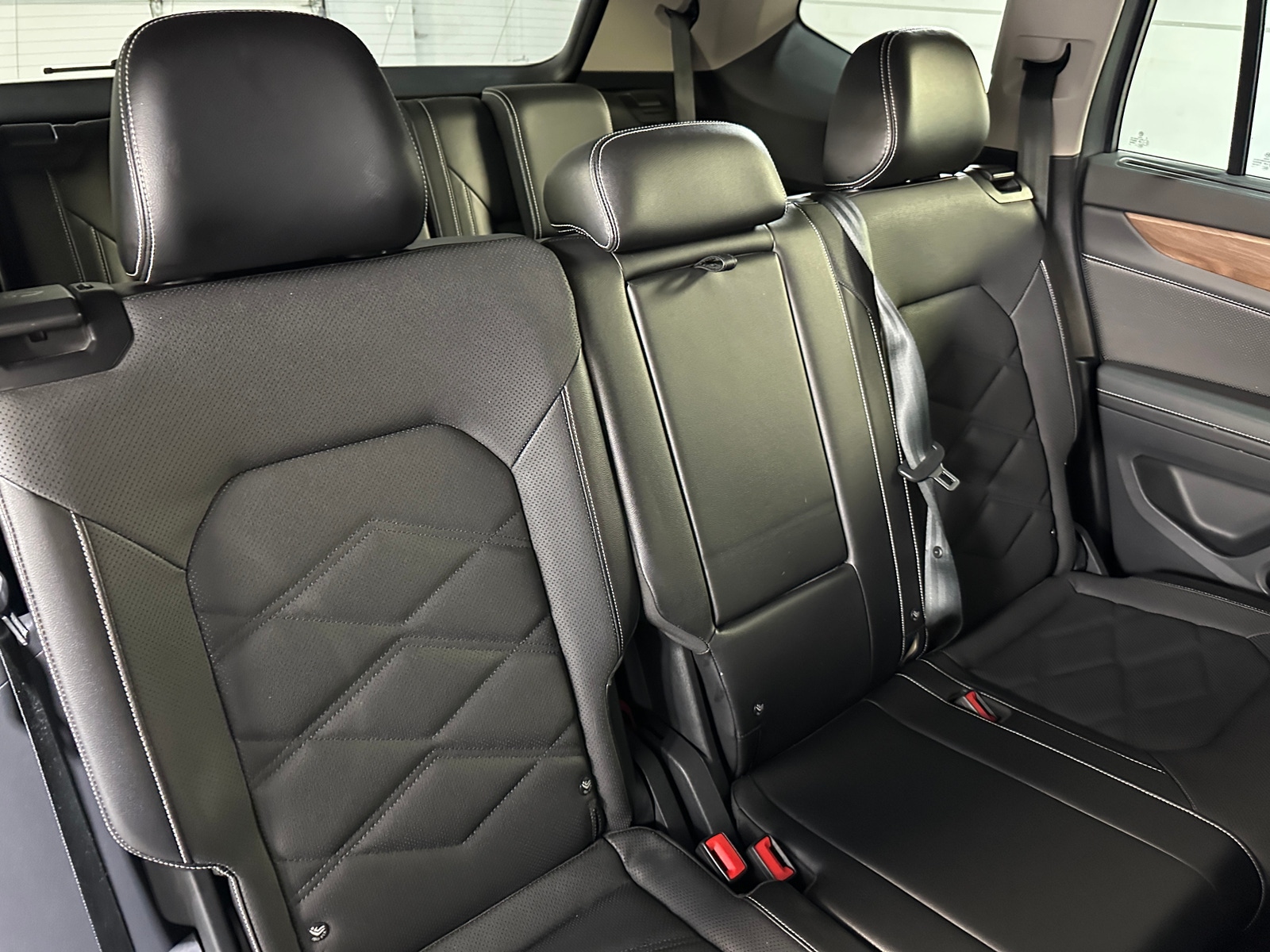 Thumbnail: 2024 Volkswagen Atlas - 5